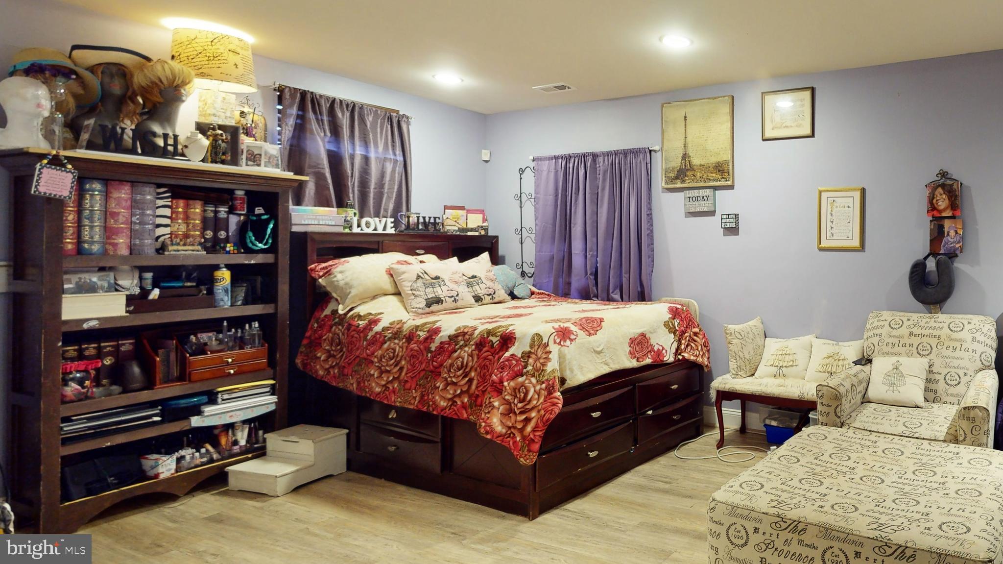 SPRING CREEK - Residential