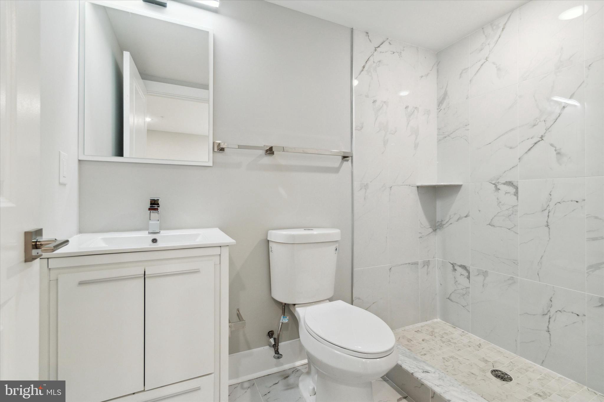 STRAWBERRY MANSION - Residential Lease