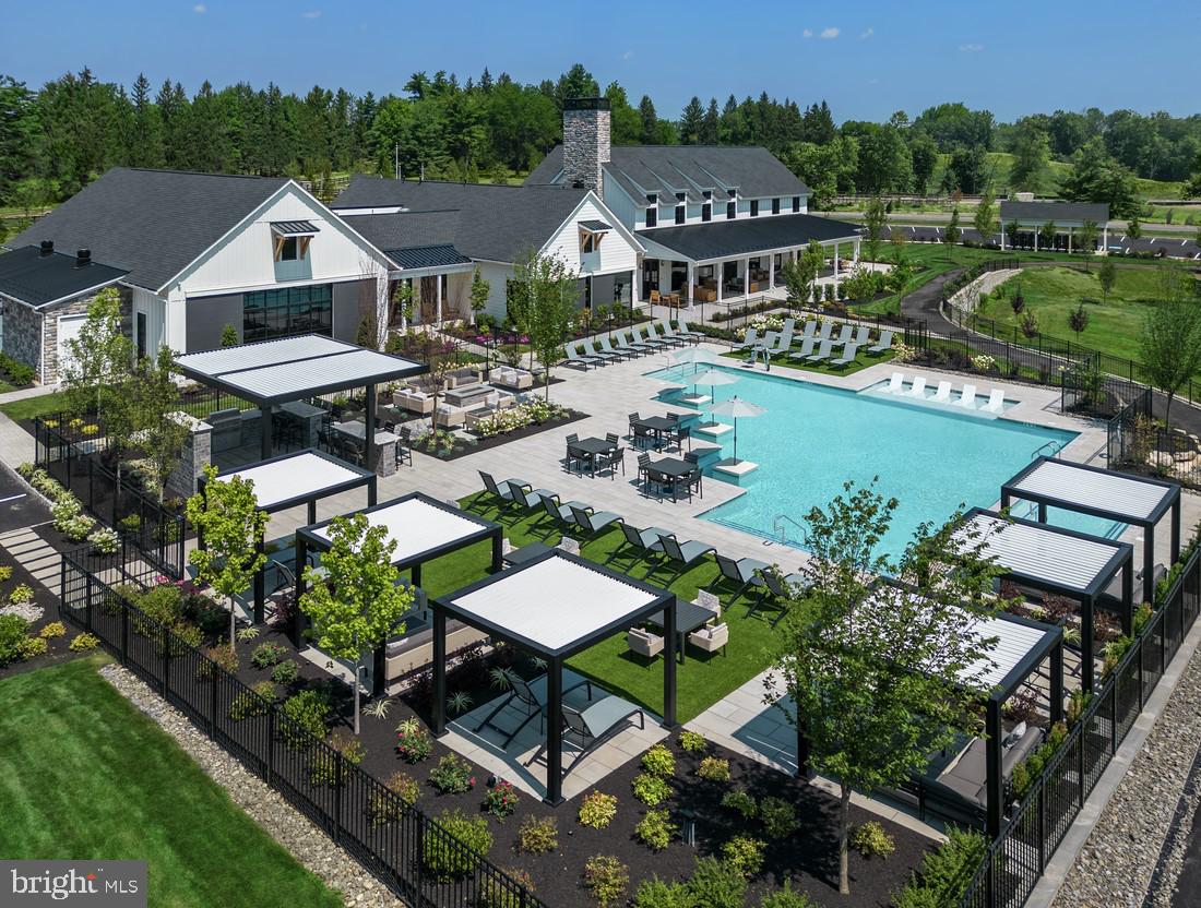 REGENCY AT WATERSIDE - Residential