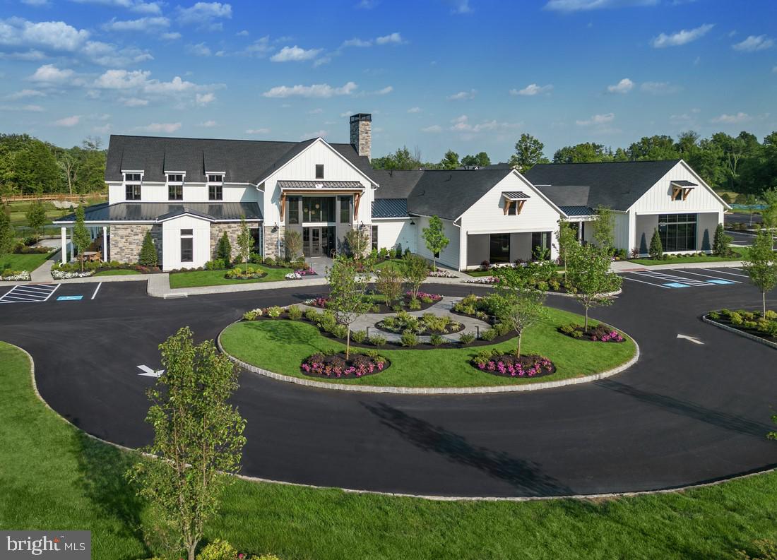 REGENCY AT WATERSIDE - Residential