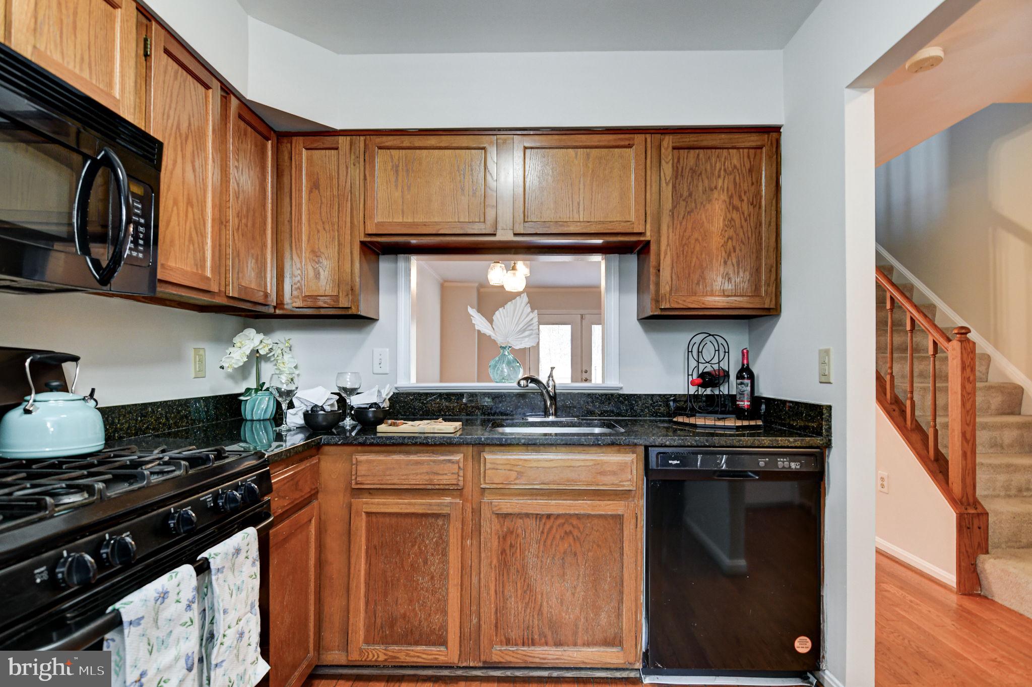 SOUTH KINGS STATION - Residential