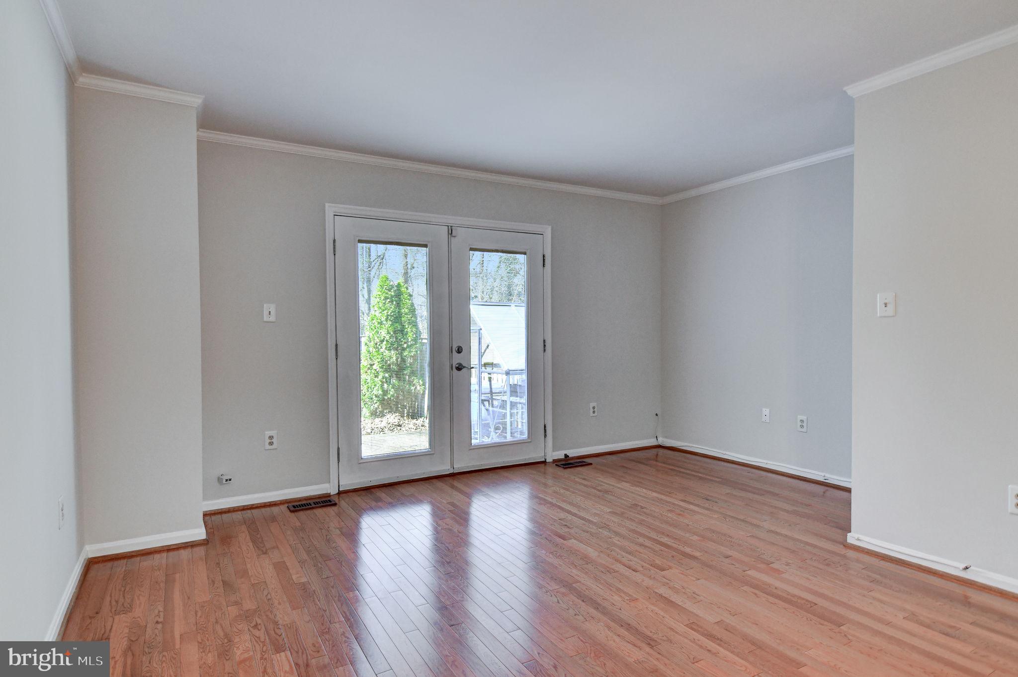 SOUTH KINGS STATION - Residential