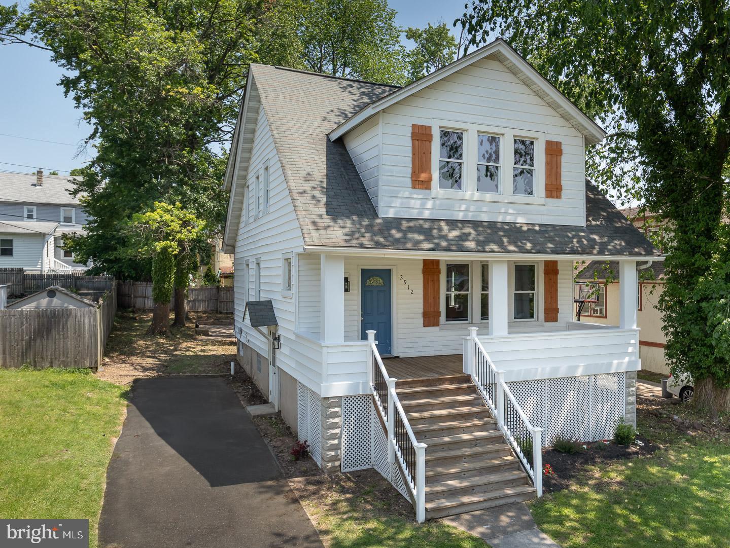 PARKVILLE - Residential