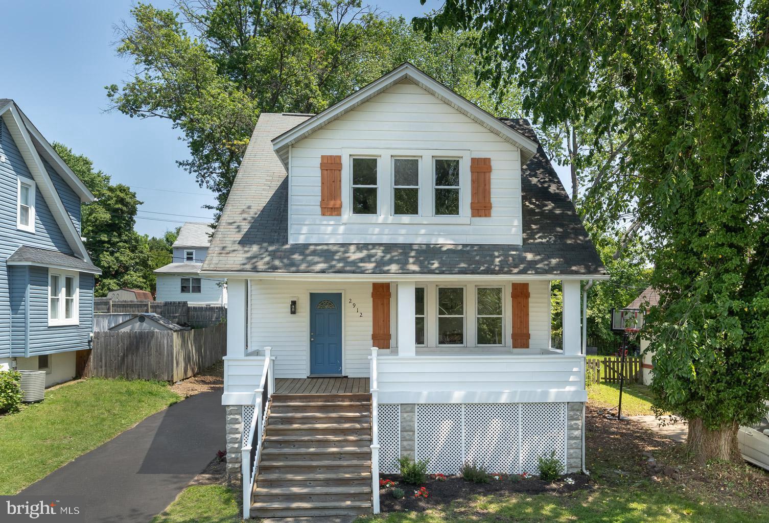 PARKVILLE - Residential