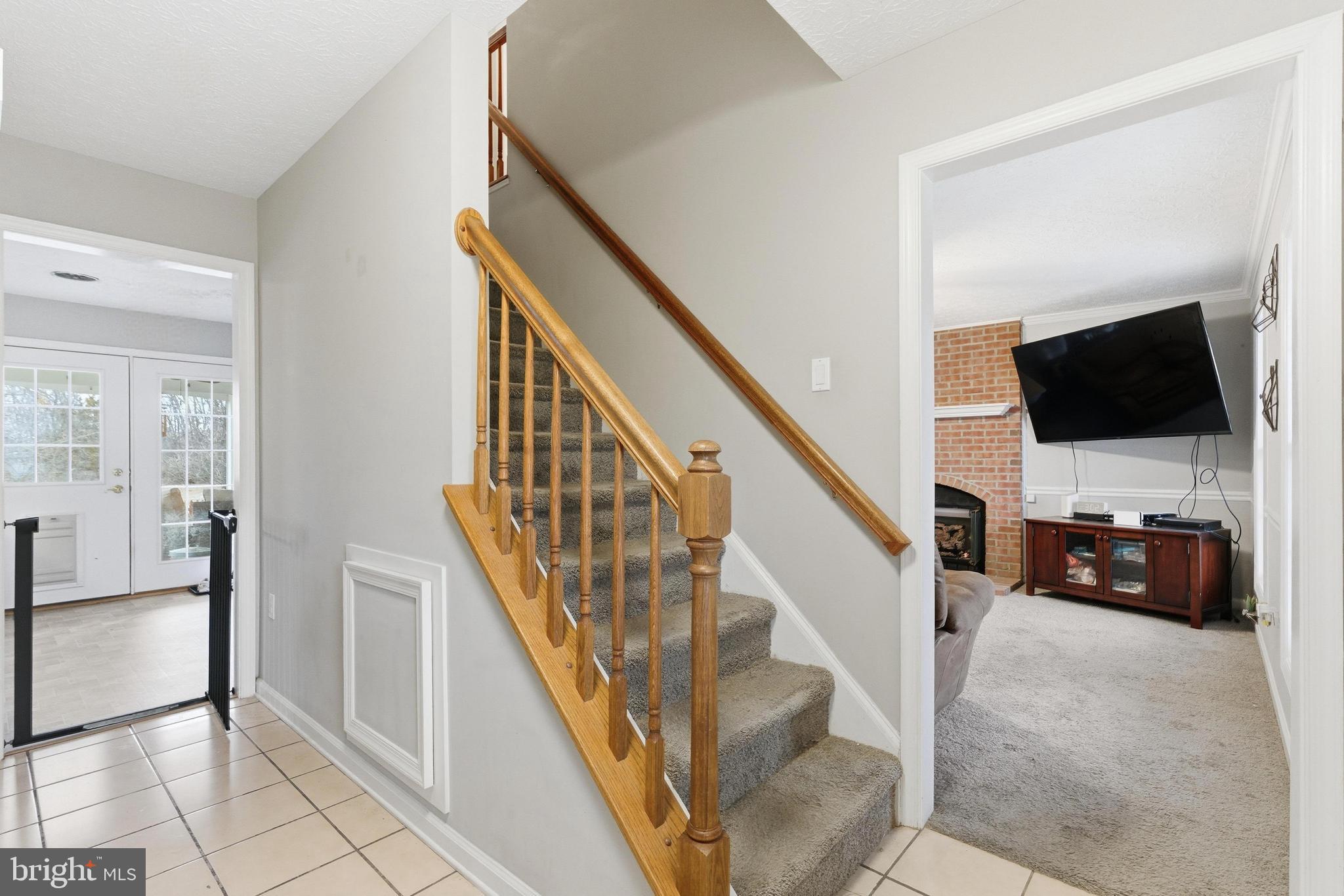 WOODSIDE ESTATES - Residential