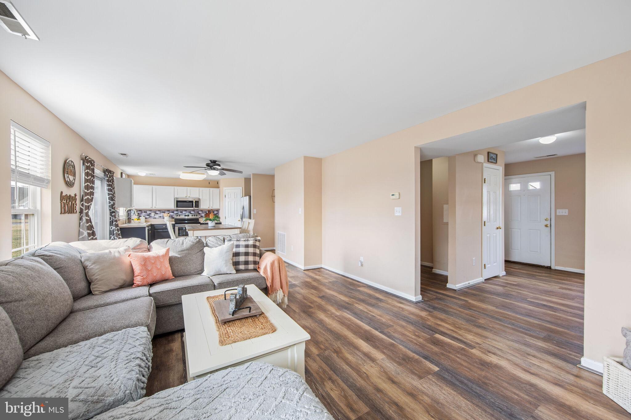 CEDAR COMMONS - Residential