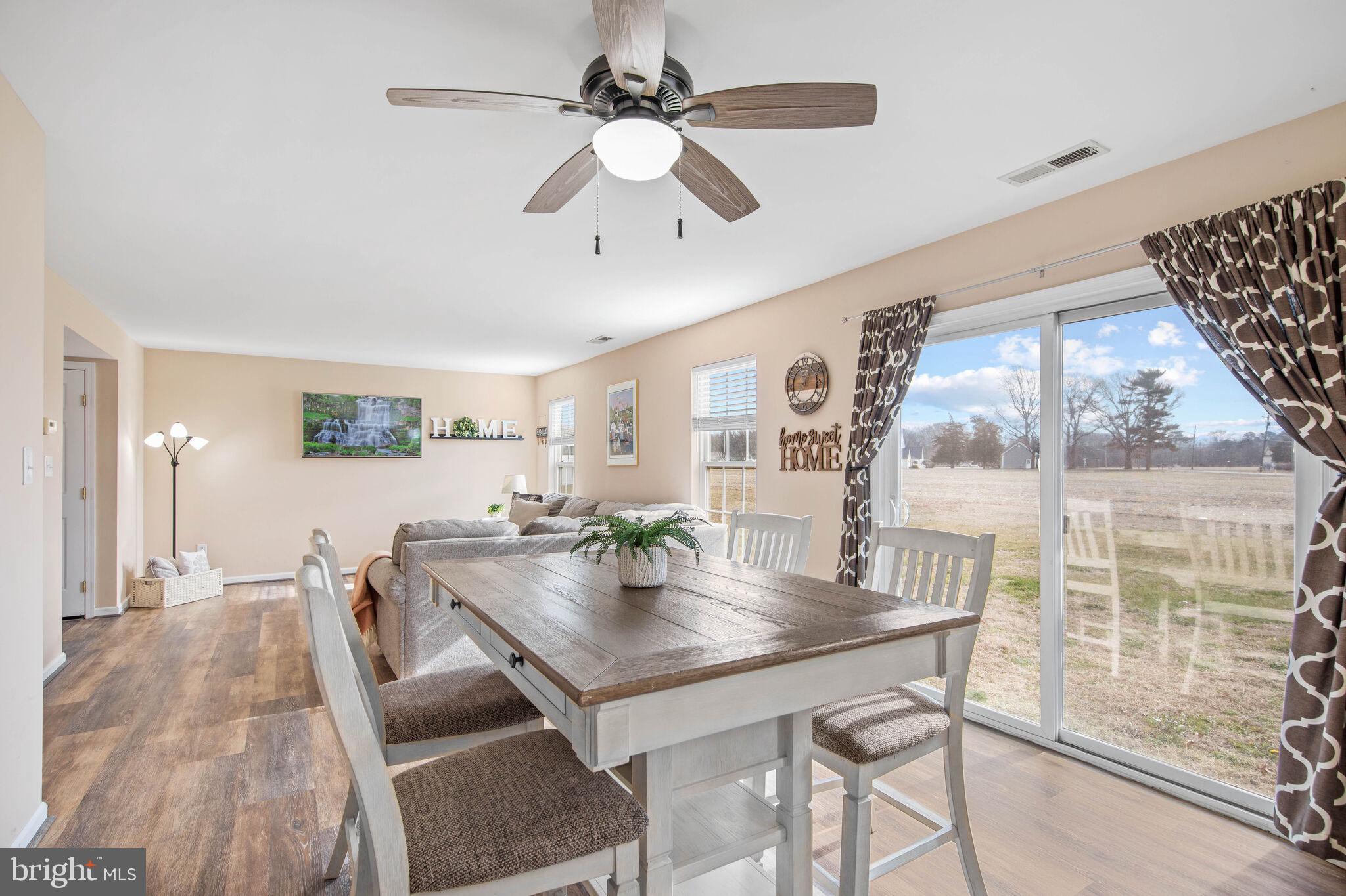 CEDAR COMMONS - Residential