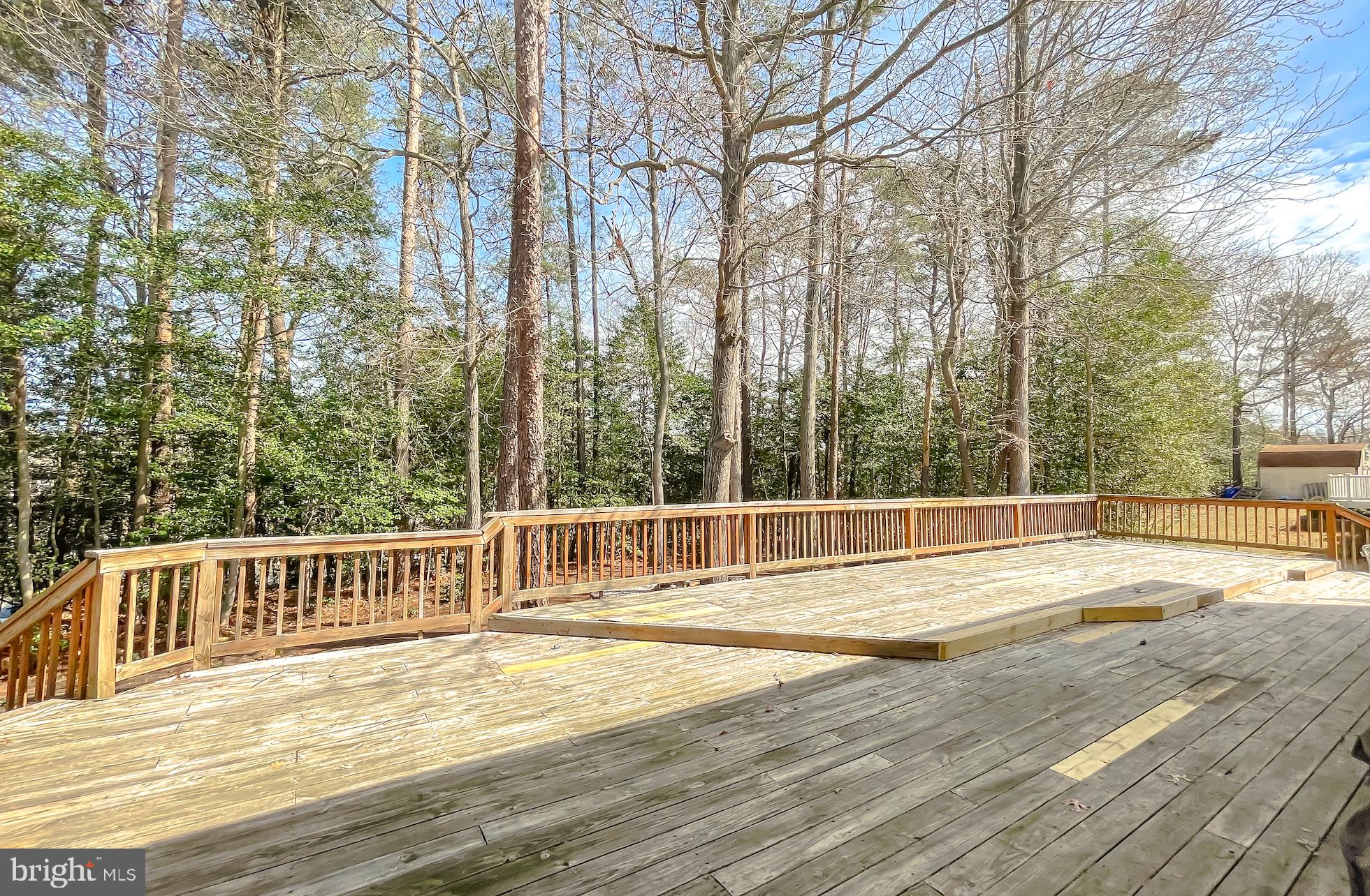 WILLOW WOODS - Residential