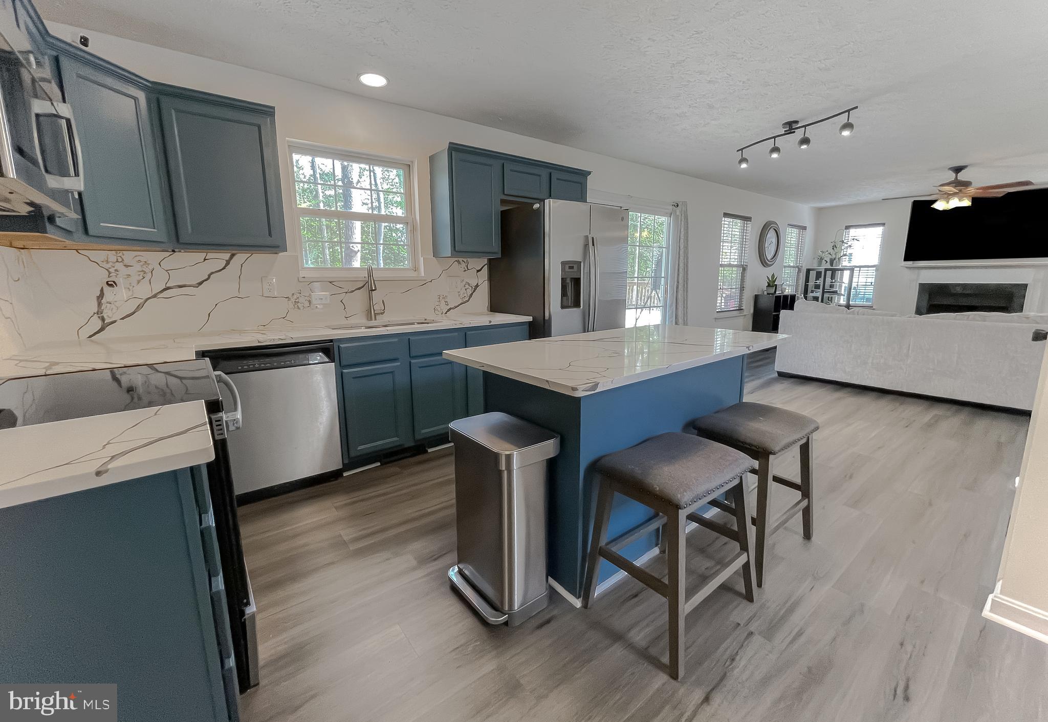 WILLOW WOODS - Residential