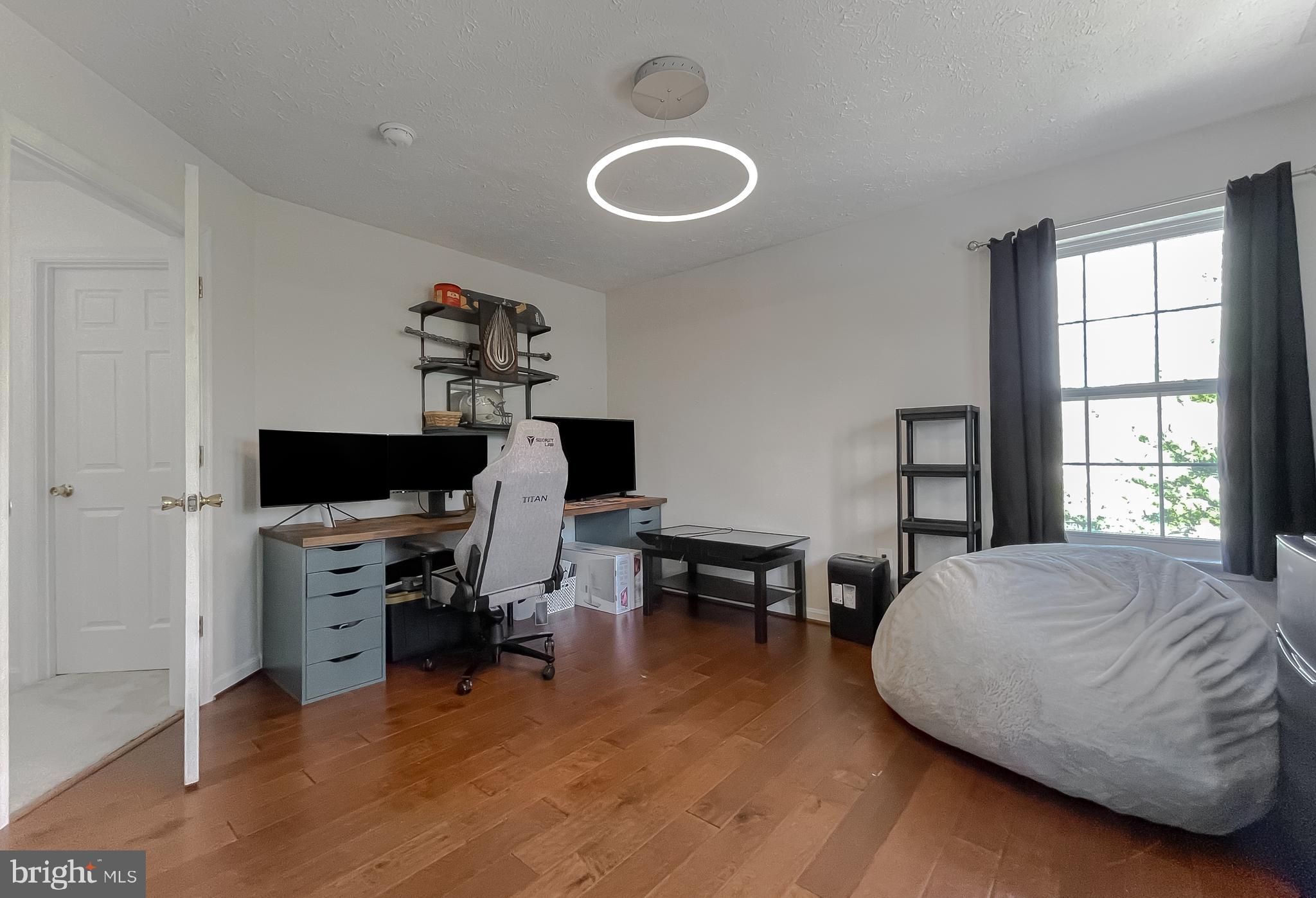 WILLOW WOODS - Residential