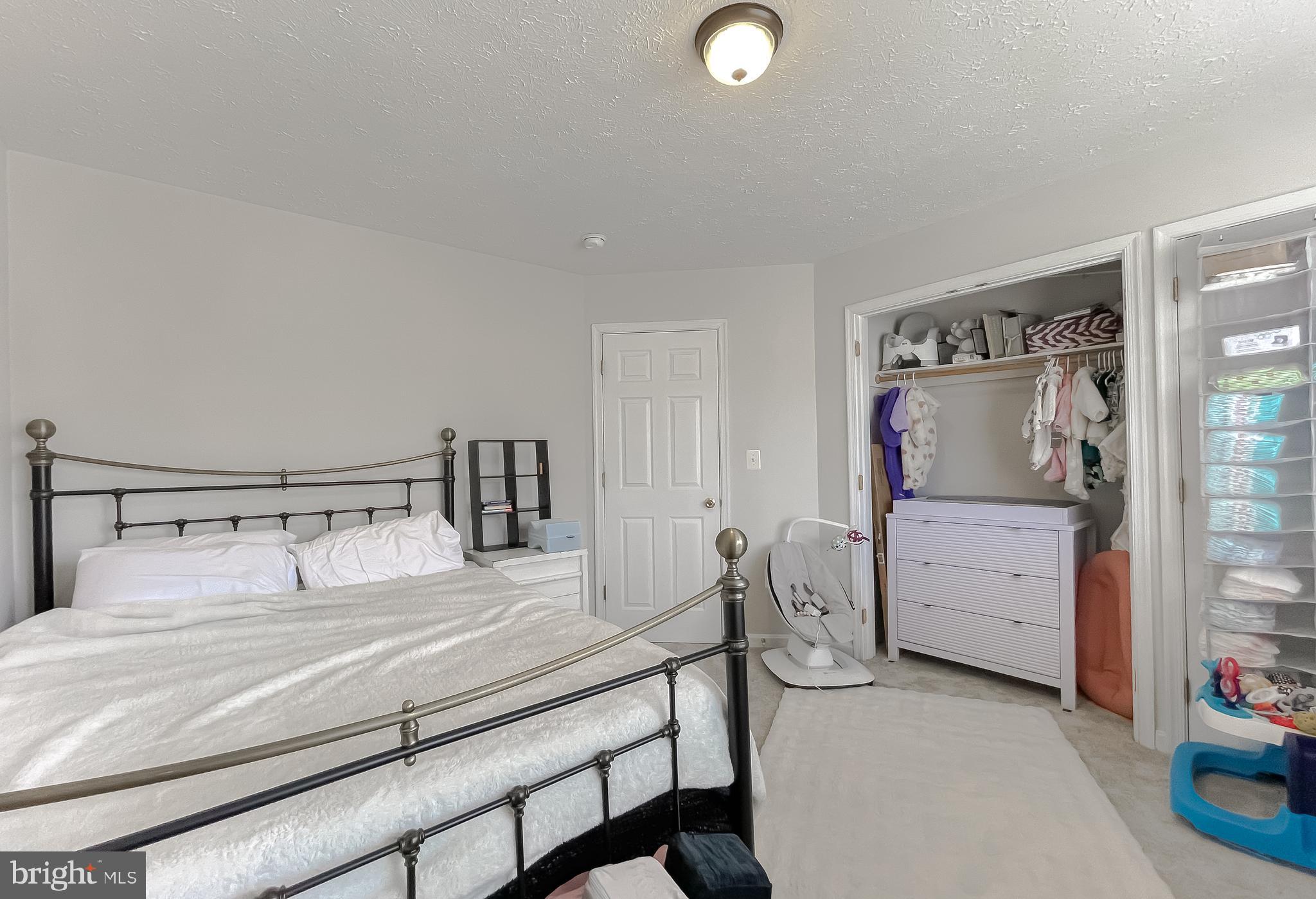 WILLOW WOODS - Residential