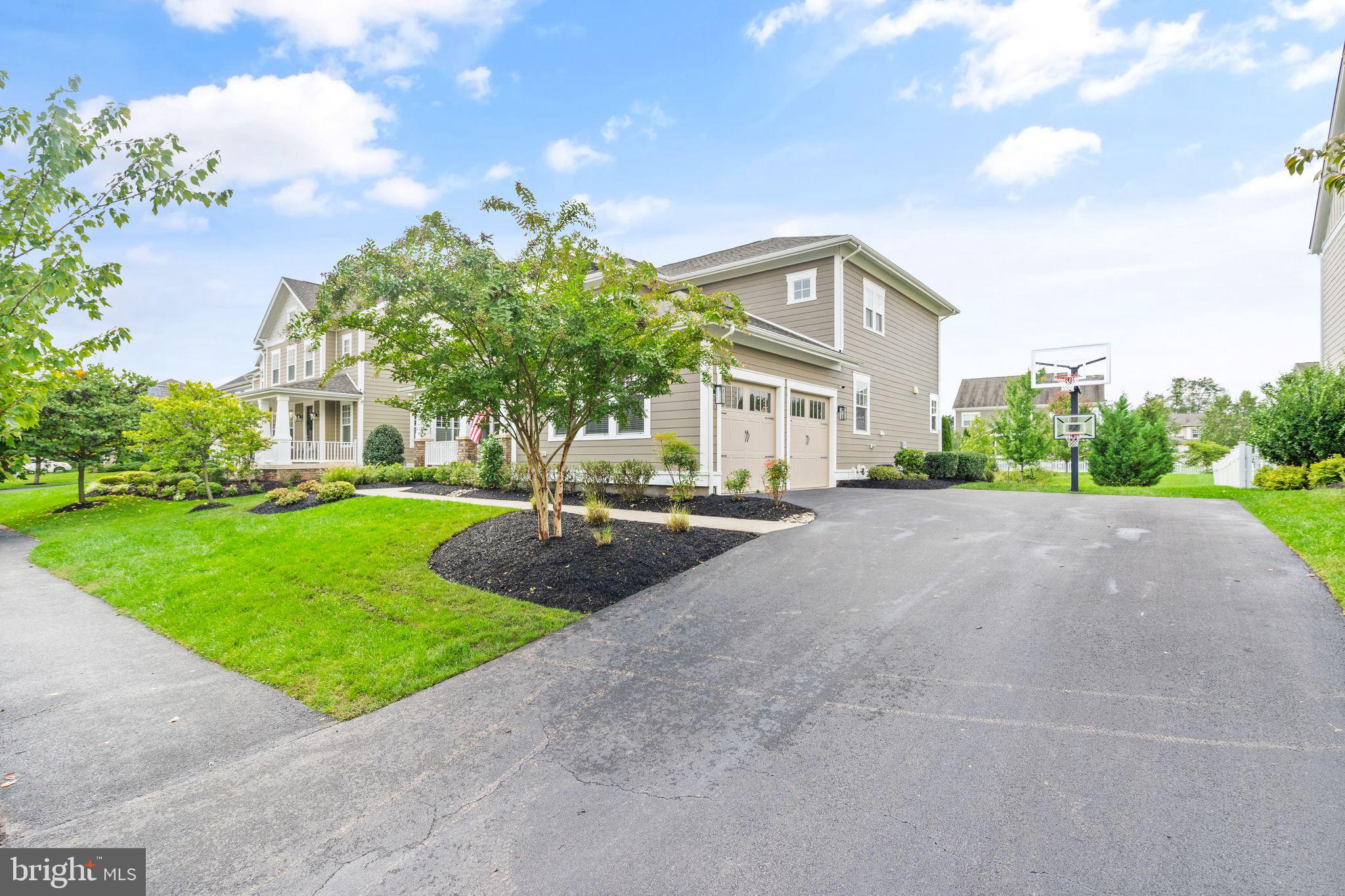 GROVE AT WILLOWSFORD - Residential