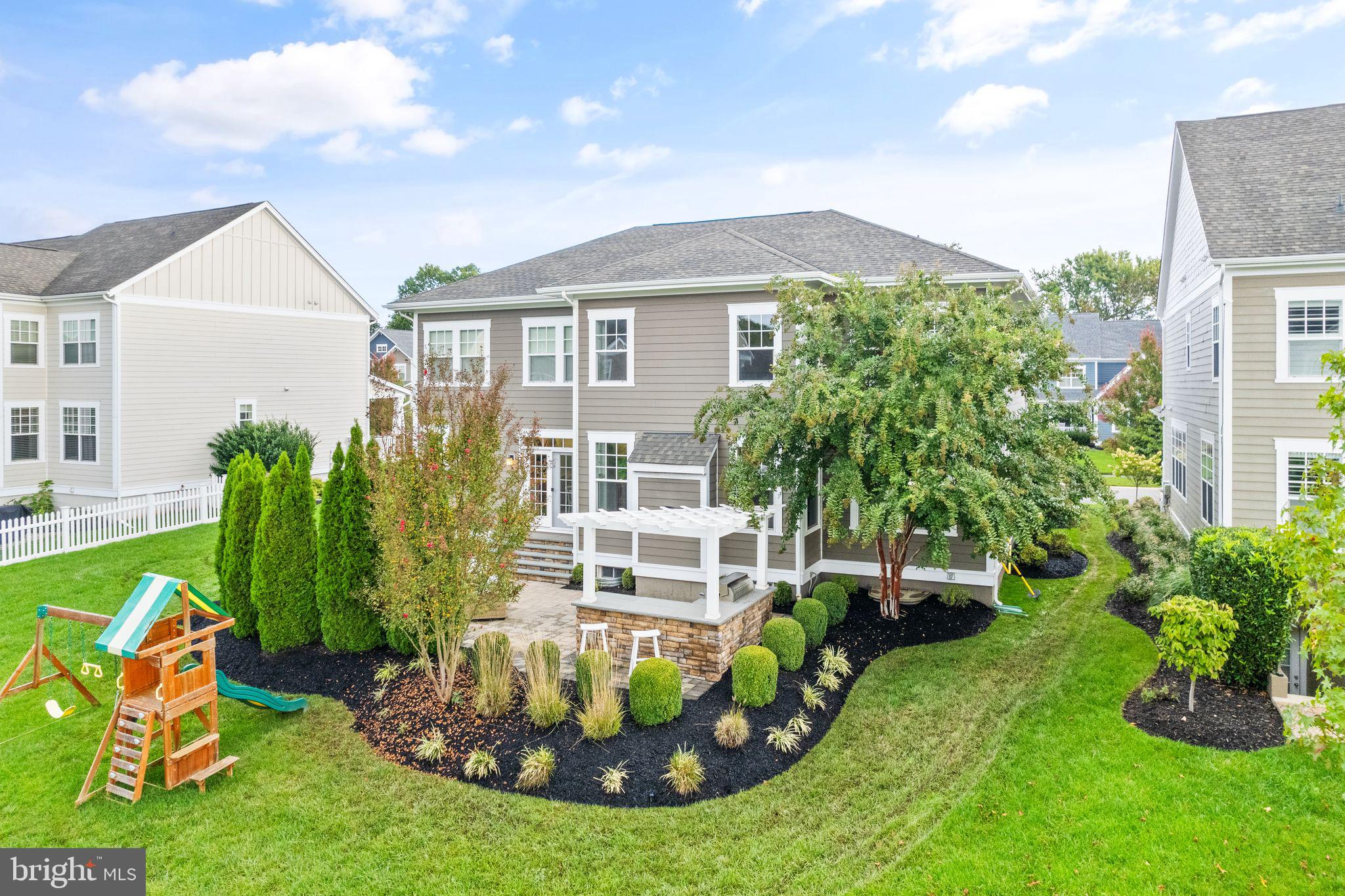 GROVE AT WILLOWSFORD - Residential