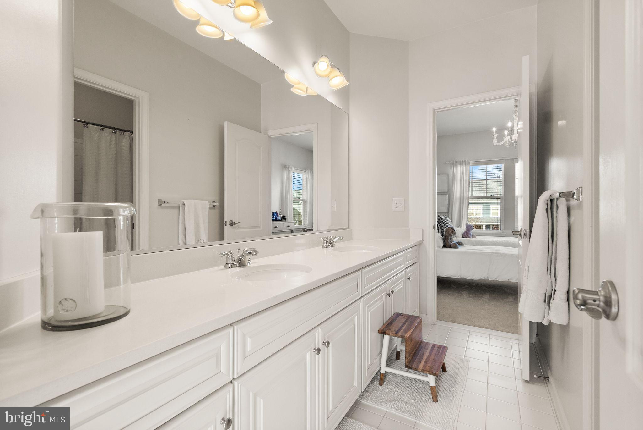 GROVE AT WILLOWSFORD - Residential