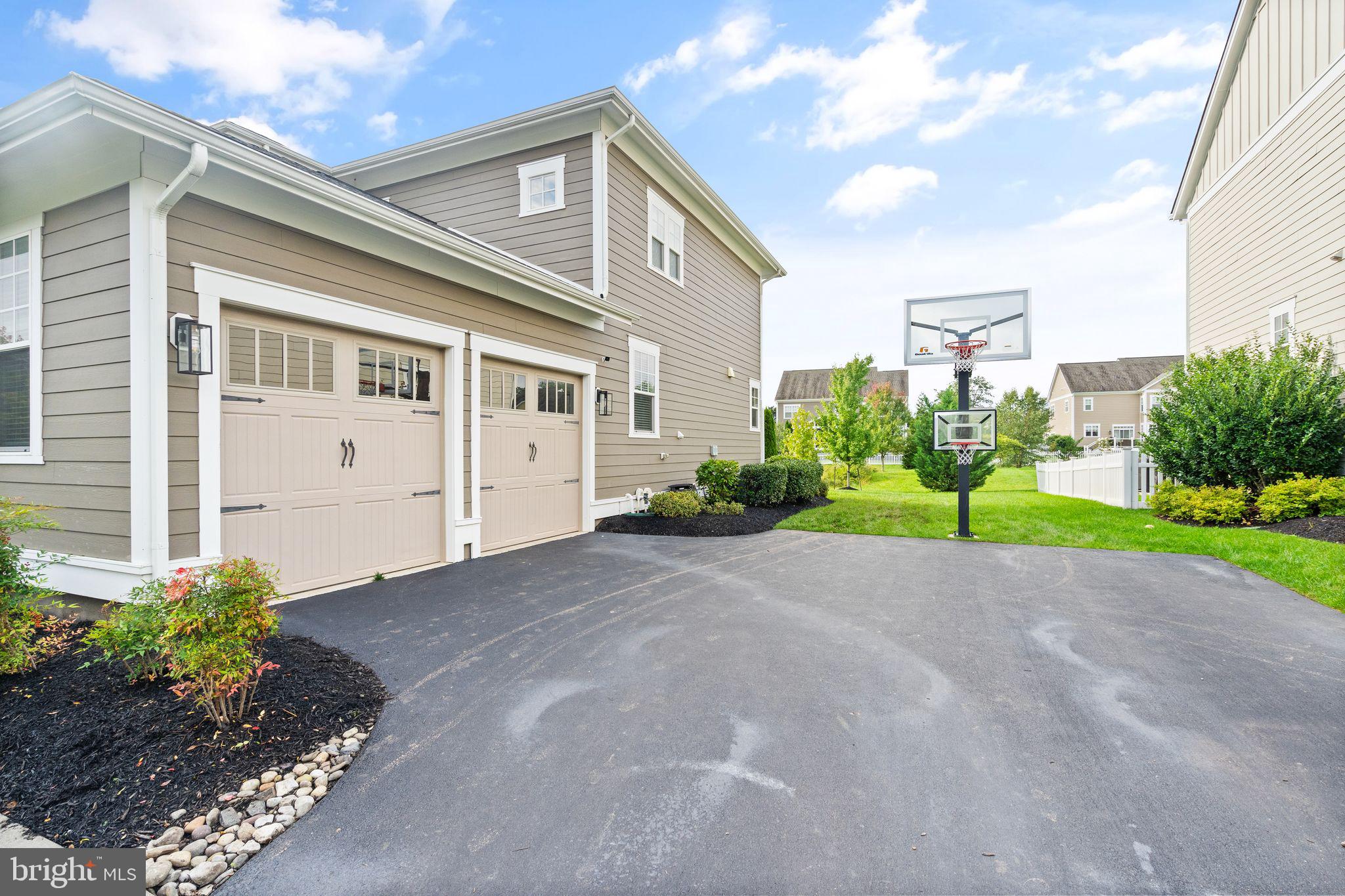 GROVE AT WILLOWSFORD - Residential