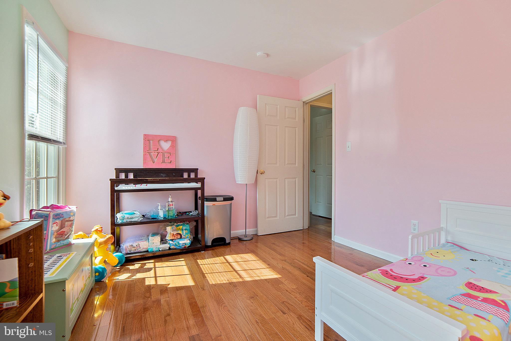 NOTTINGHAM VILLAGE - Residential