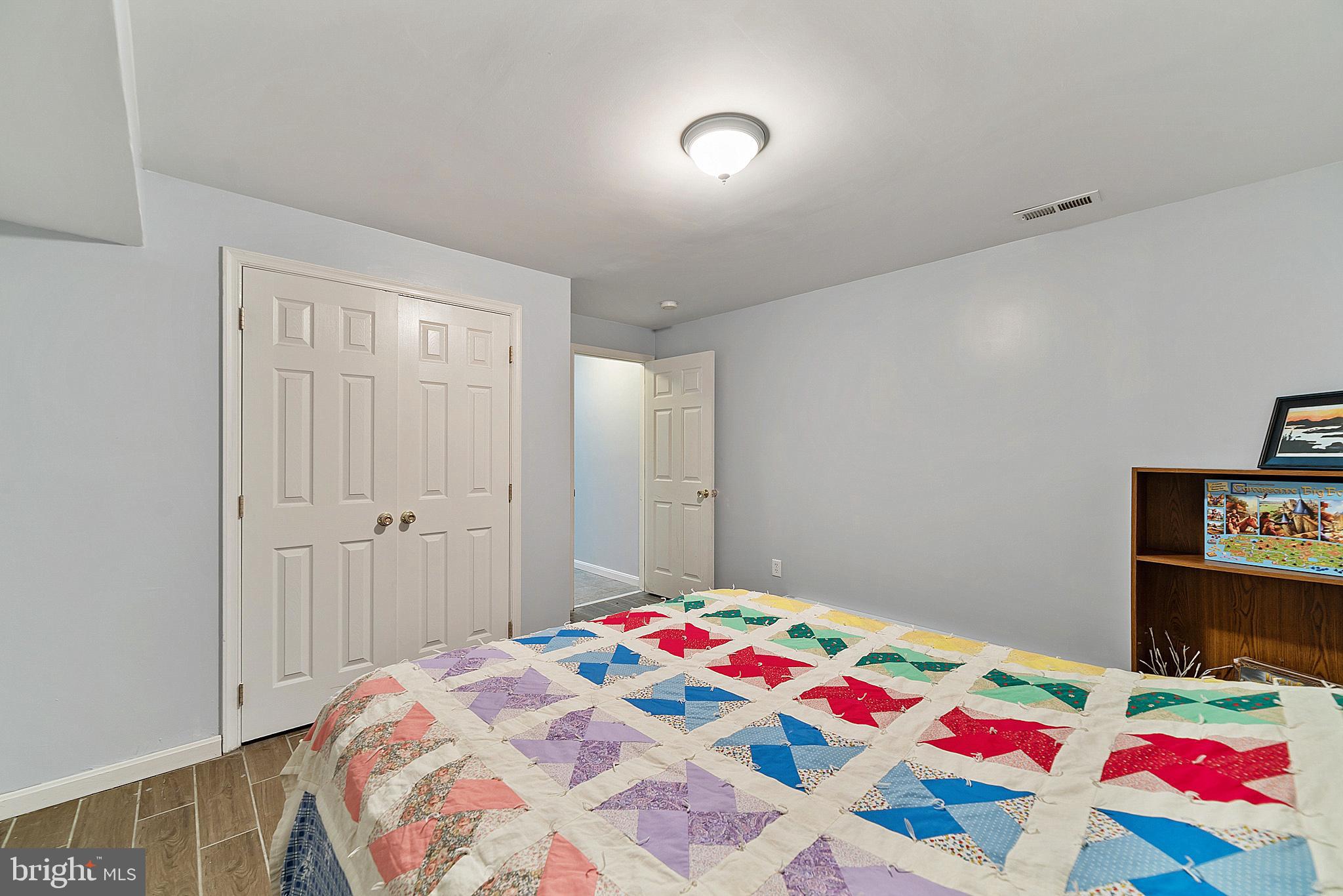 NOTTINGHAM VILLAGE - Residential