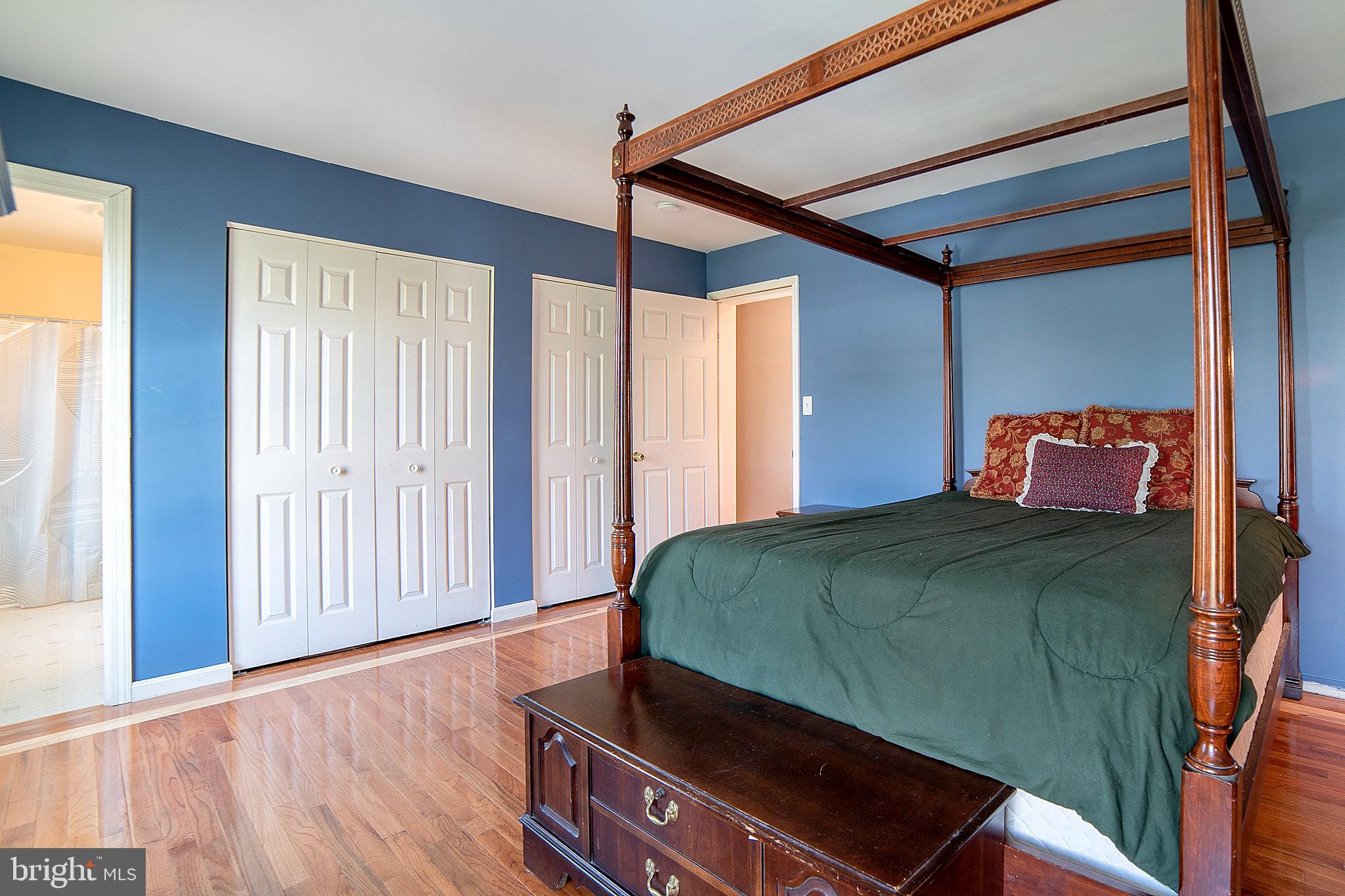 NOTTINGHAM VILLAGE - Residential