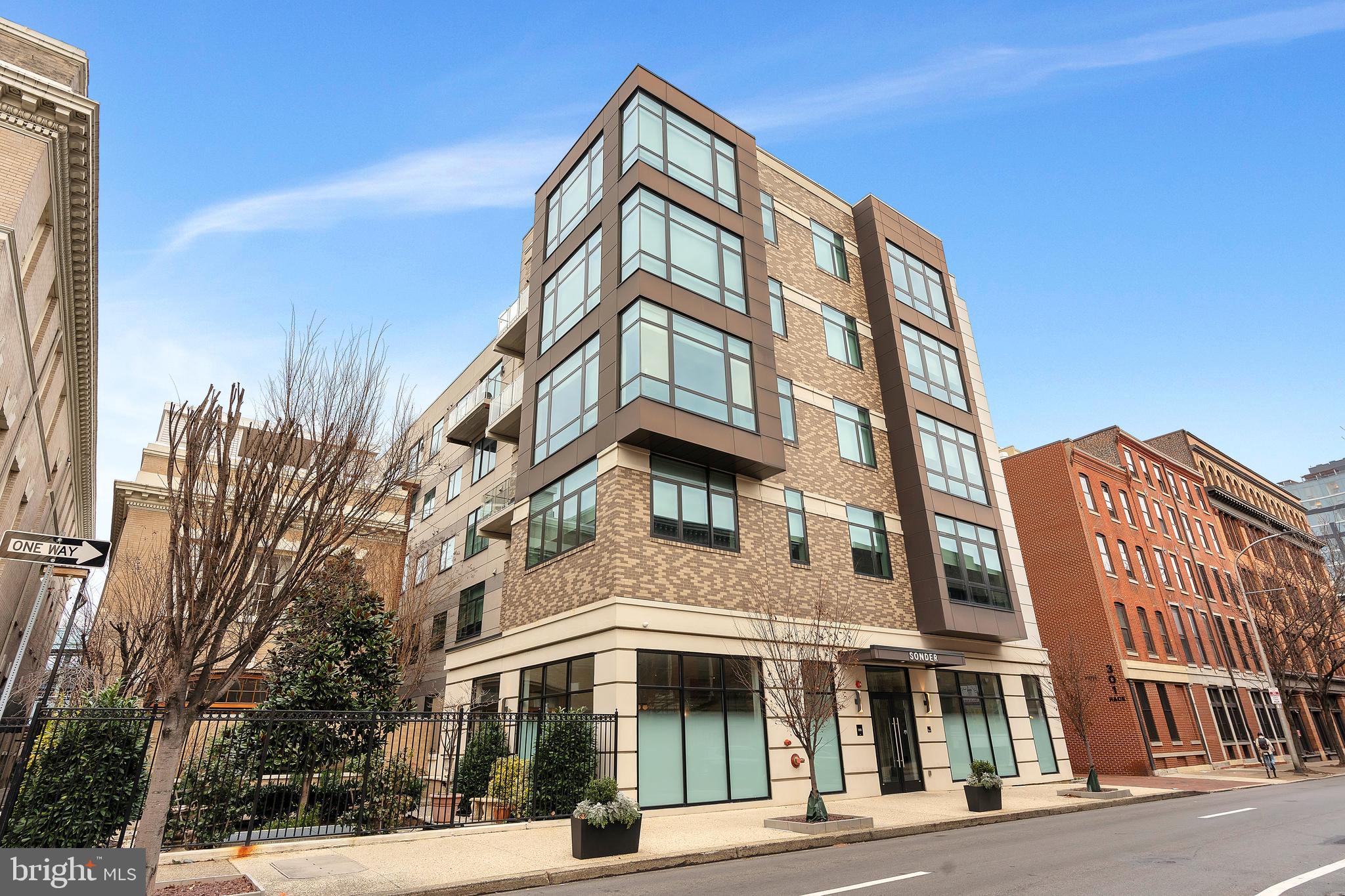 OLD CITY - Residential Lease