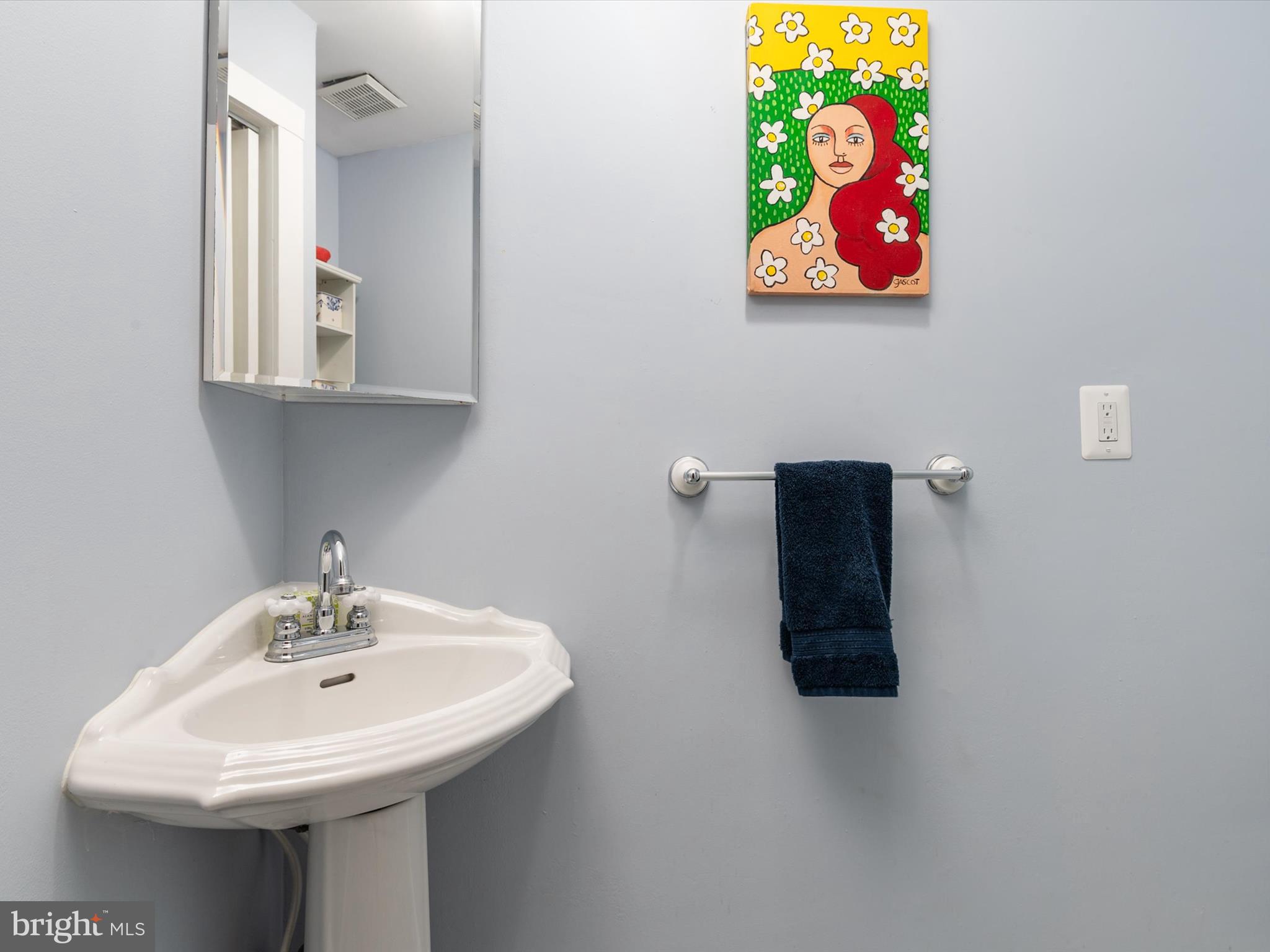 MURRAY HILL - Residential