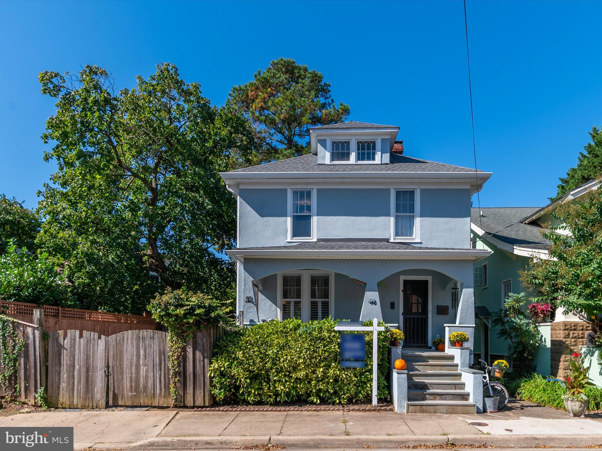 MURRAY HILL - Residential