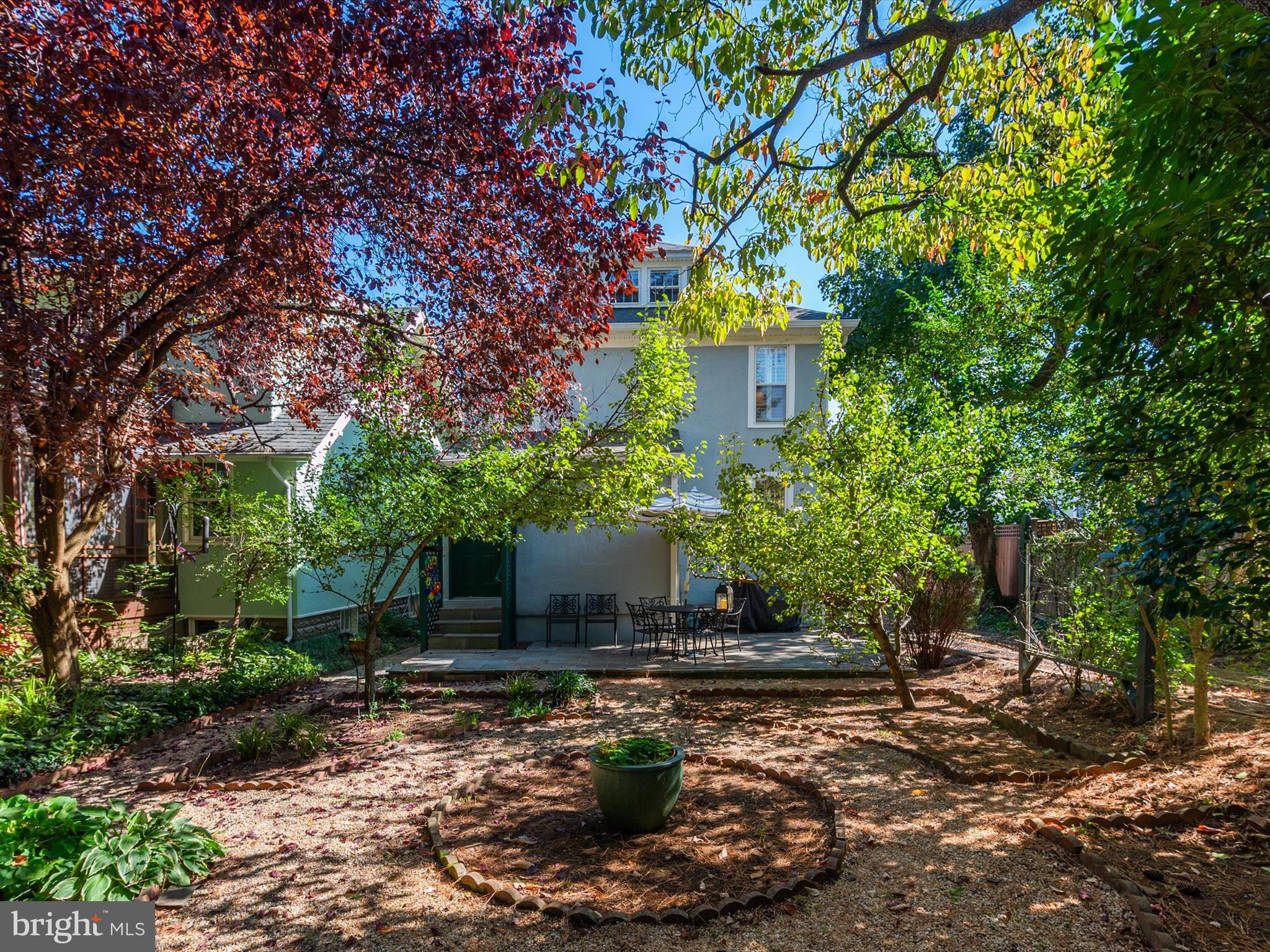 MURRAY HILL - Residential