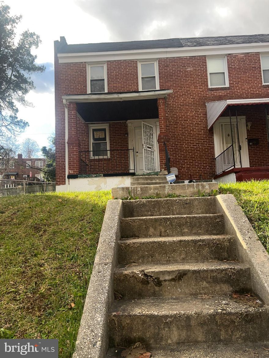 THIS IS NOT A RENTAL PROPERTY - PRIOR TO SCHEDULING A SHOWING OR SUBMITTING A BID, PLEASE CHECK THE (hudhomestore) WEBSITE TO MAKE SURE PROPERTY IS STILL AVAILABLE.
241-934528 - Please visit the hudhomestore website to submit offers, obtain property information and submission deadlines-HUD homes are "Sold As Is". Come view this interior townhouse property in the Woodberry neighborhood. There are three bedrooms, 1.5 baths, kitchen, livingroom, diningroom, basement and backyard with carport.  Schedule your appointment today to view this property!