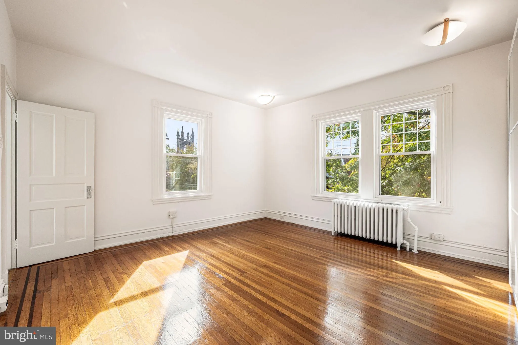 Philadelphia, Pennsylvania 19144, United States, 5 Bedrooms Bedrooms, ,4 BathroomsBathrooms,Residential,Active,236034