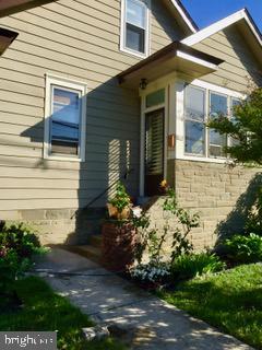 210 CARLISLE ROAD