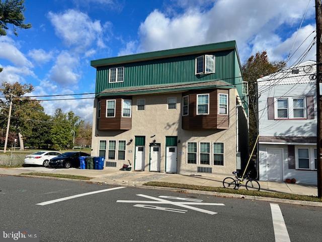 357 OAKWOOD AVENUE