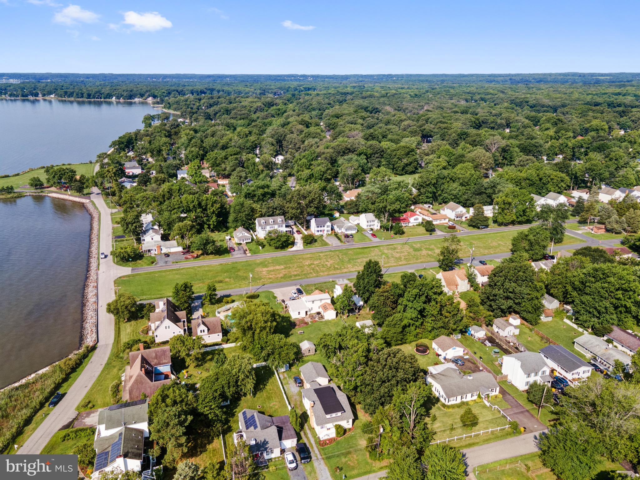 FRANKLIN MANOR BEACH - Residential