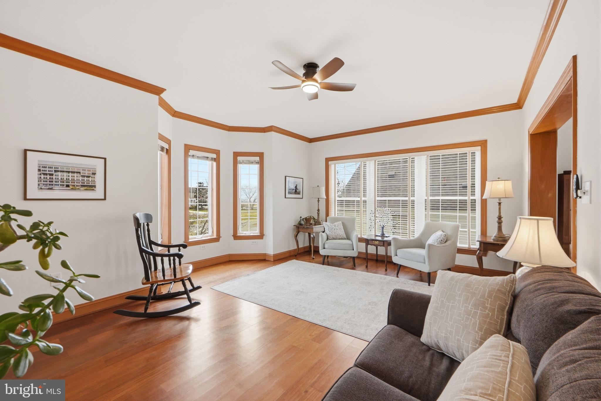 FRANKLIN MANOR BEACH - Residential