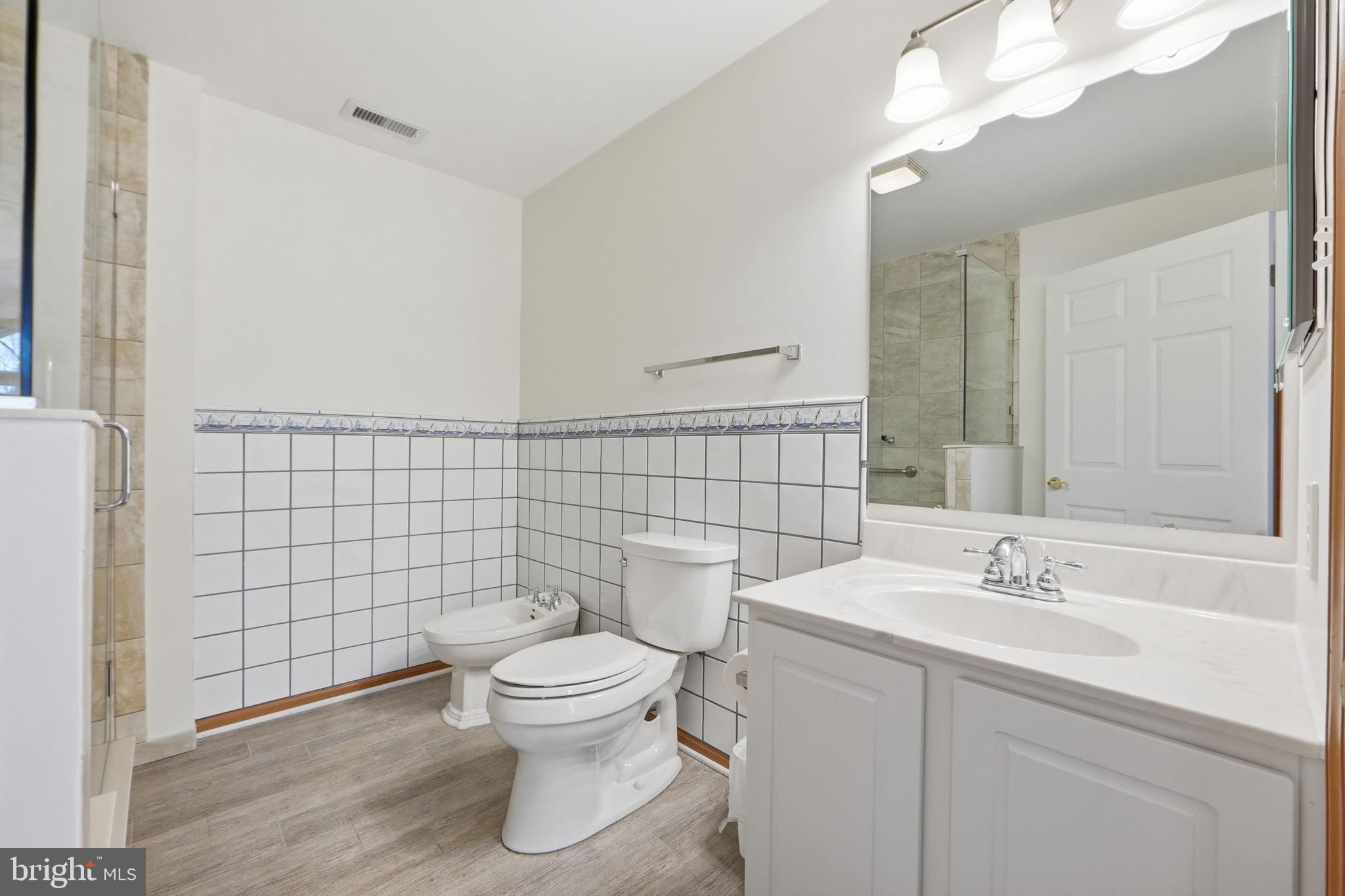 FRANKLIN MANOR BEACH - Residential