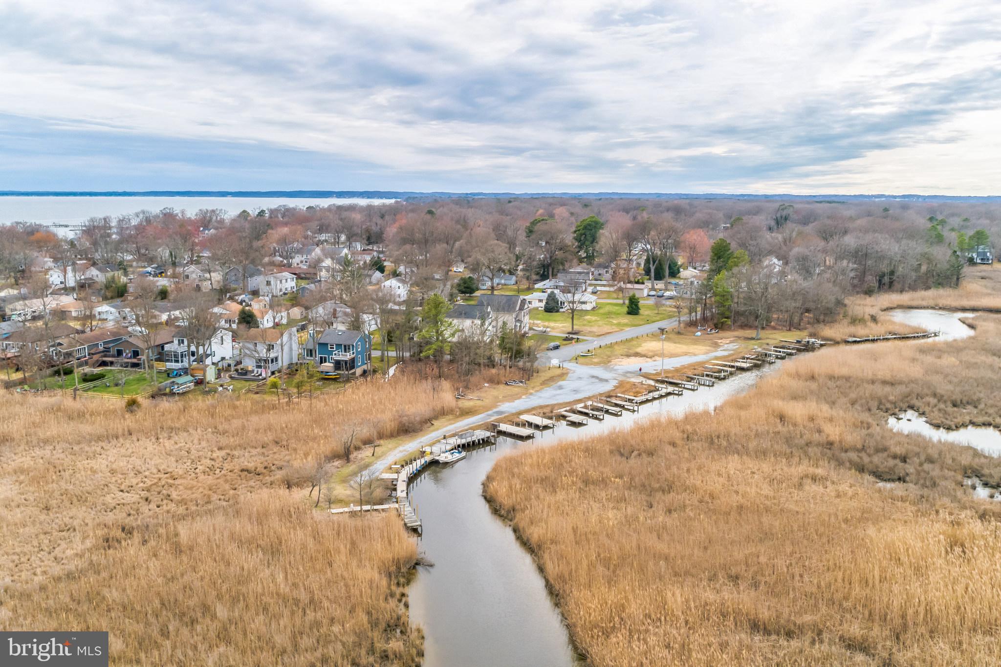 FRANKLIN MANOR BEACH - Residential