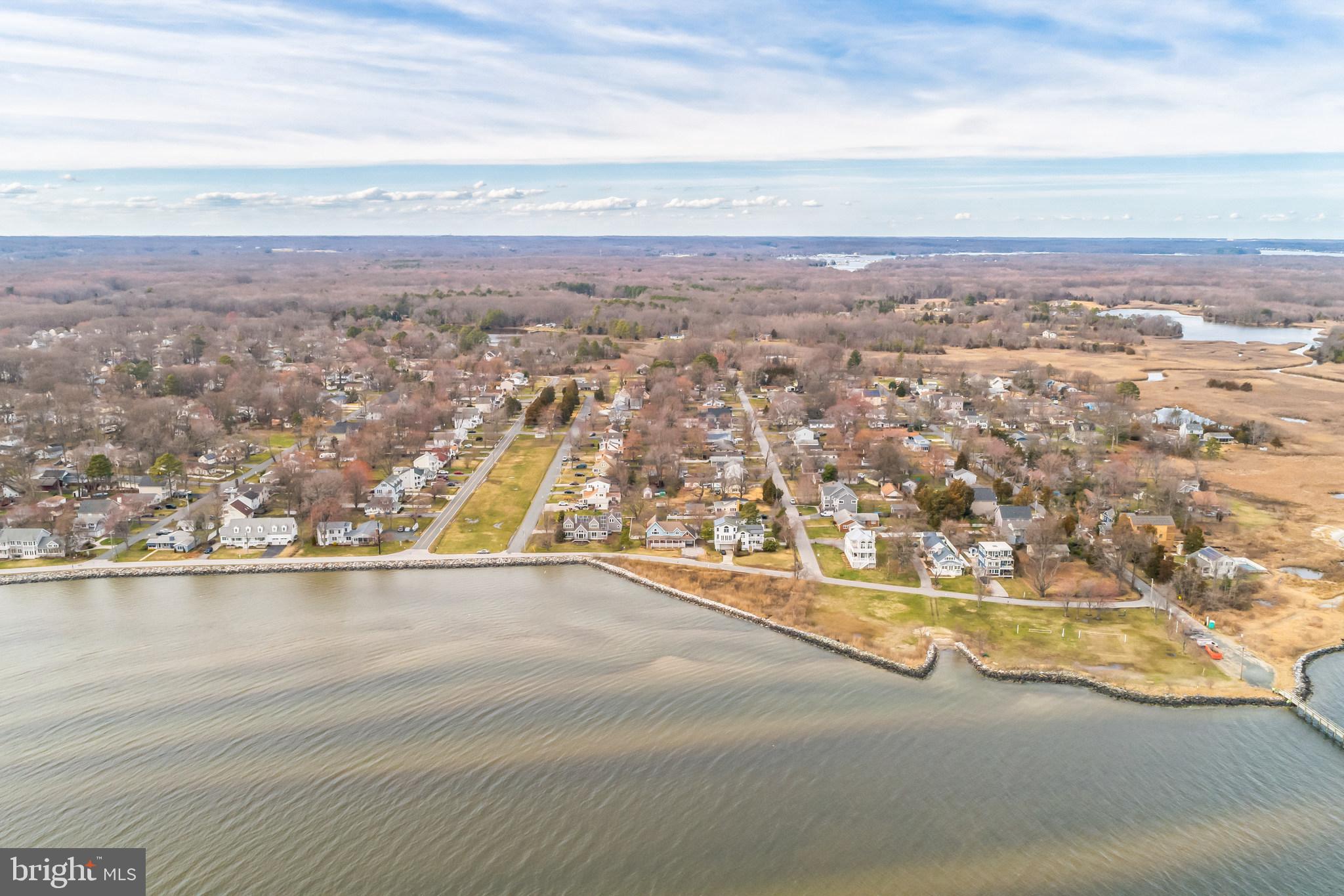 FRANKLIN MANOR BEACH - Residential