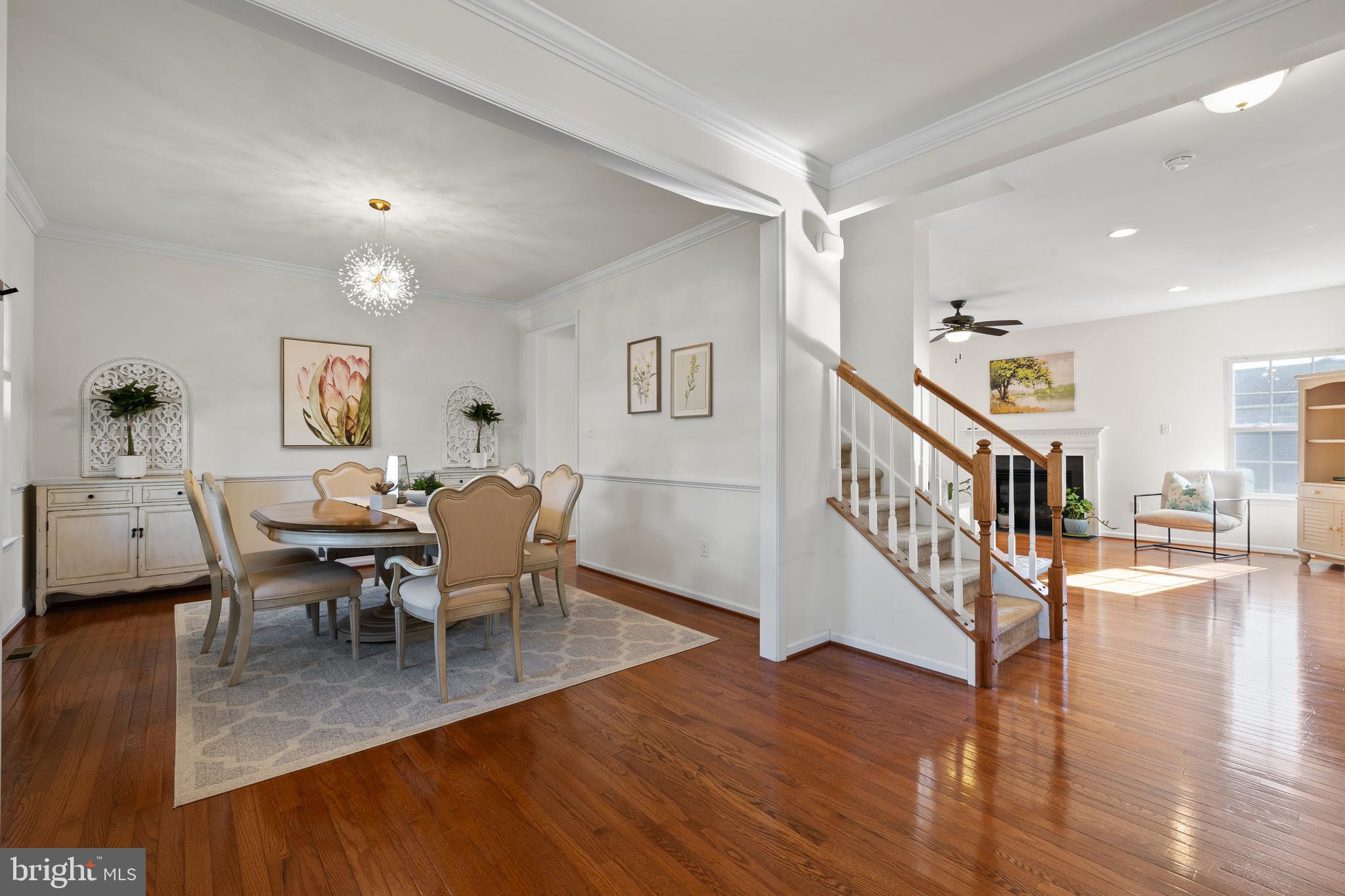 HILLTOWN WALK - Residential