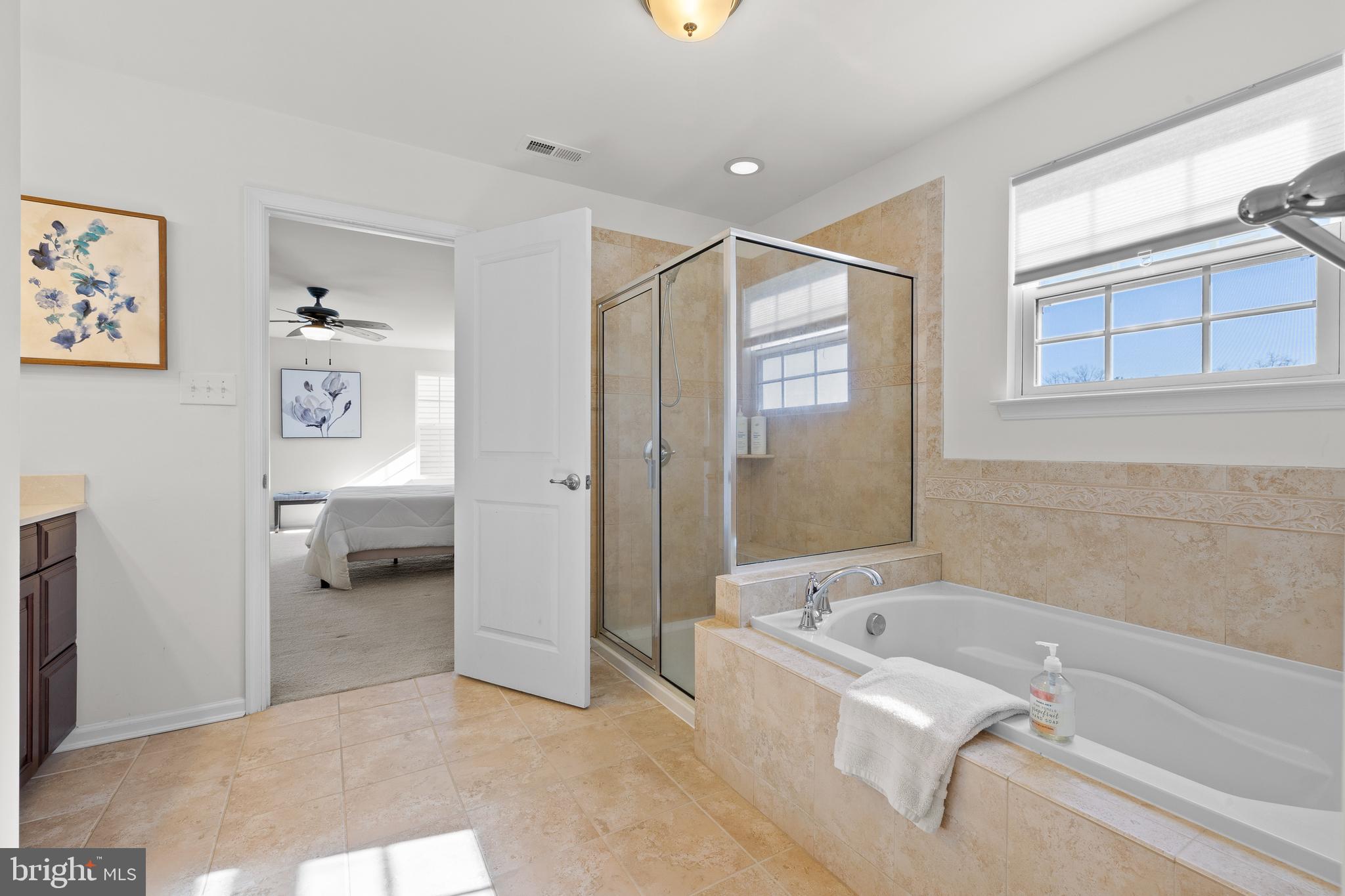 HILLTOWN WALK - Residential