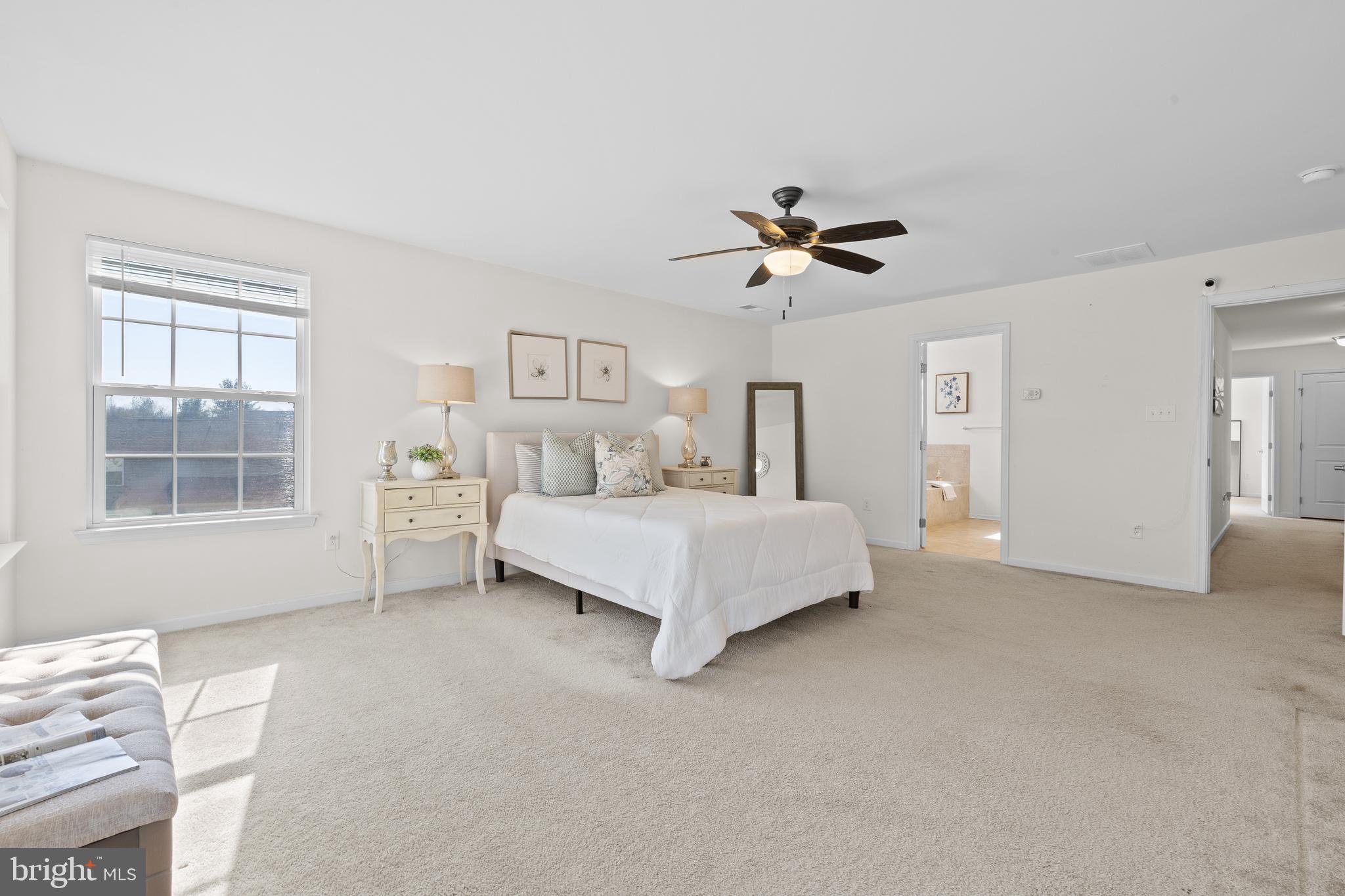 HILLTOWN WALK - Residential