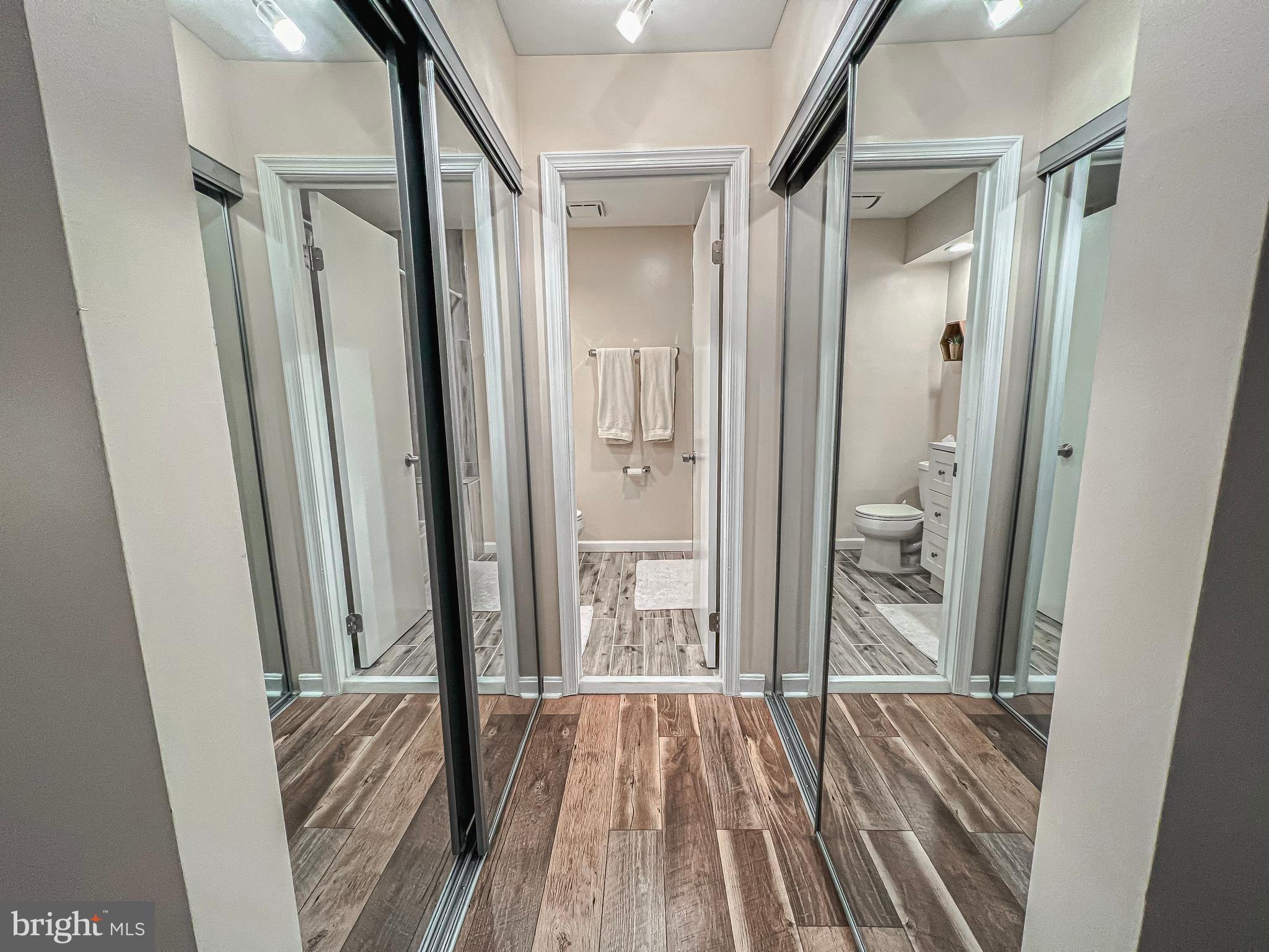 LAFAYETTE FOREST - Residential Lease