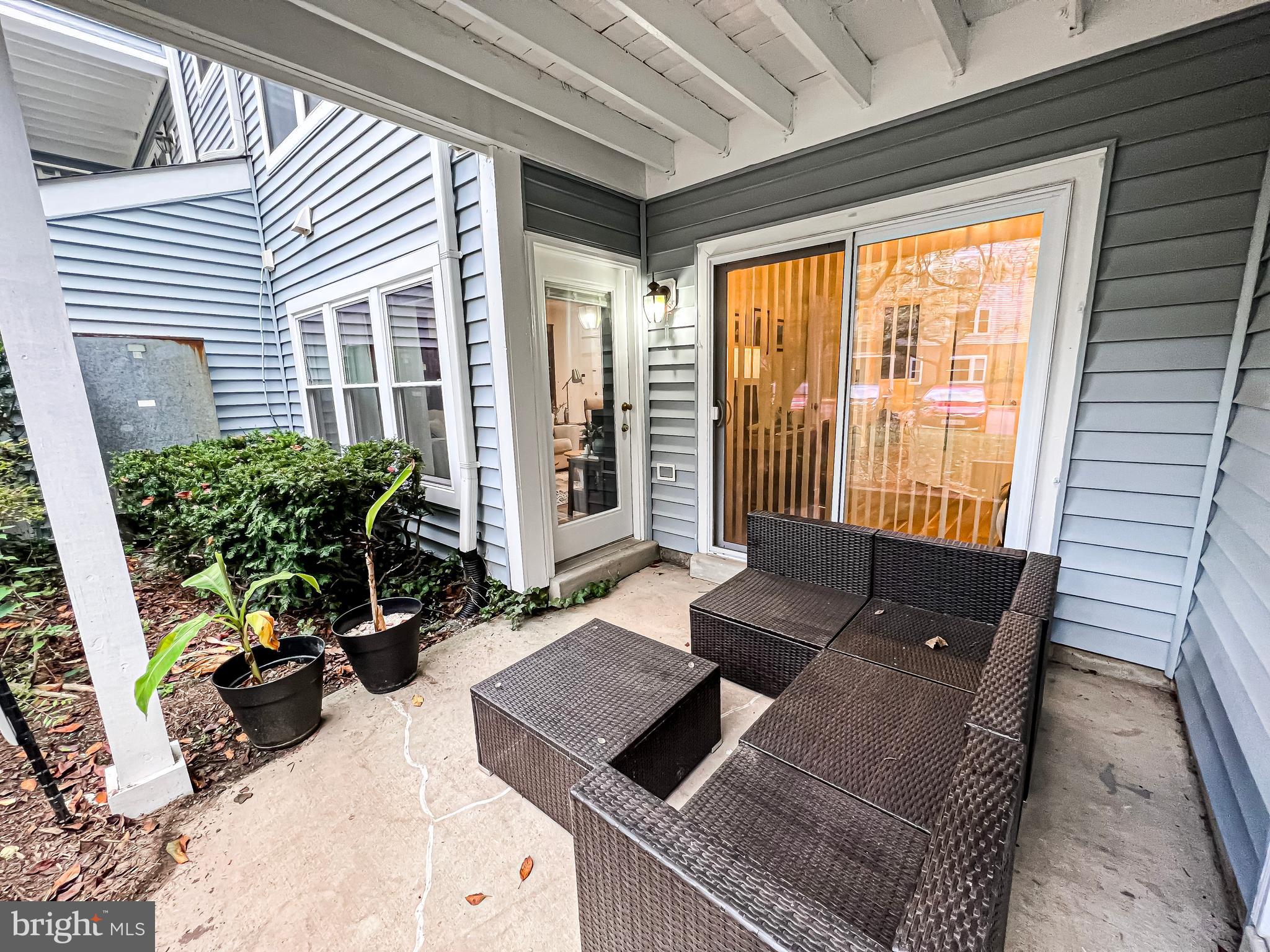 LAFAYETTE FOREST - Residential Lease