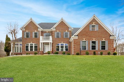 2205 DHOW COURT BOWIE MD 20721