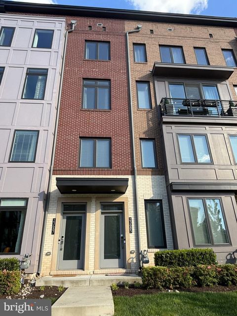 Photo of 23685 Hopewell Manor Terrace, ASHBURN, VA 20148 (MLS # VALO2122160)