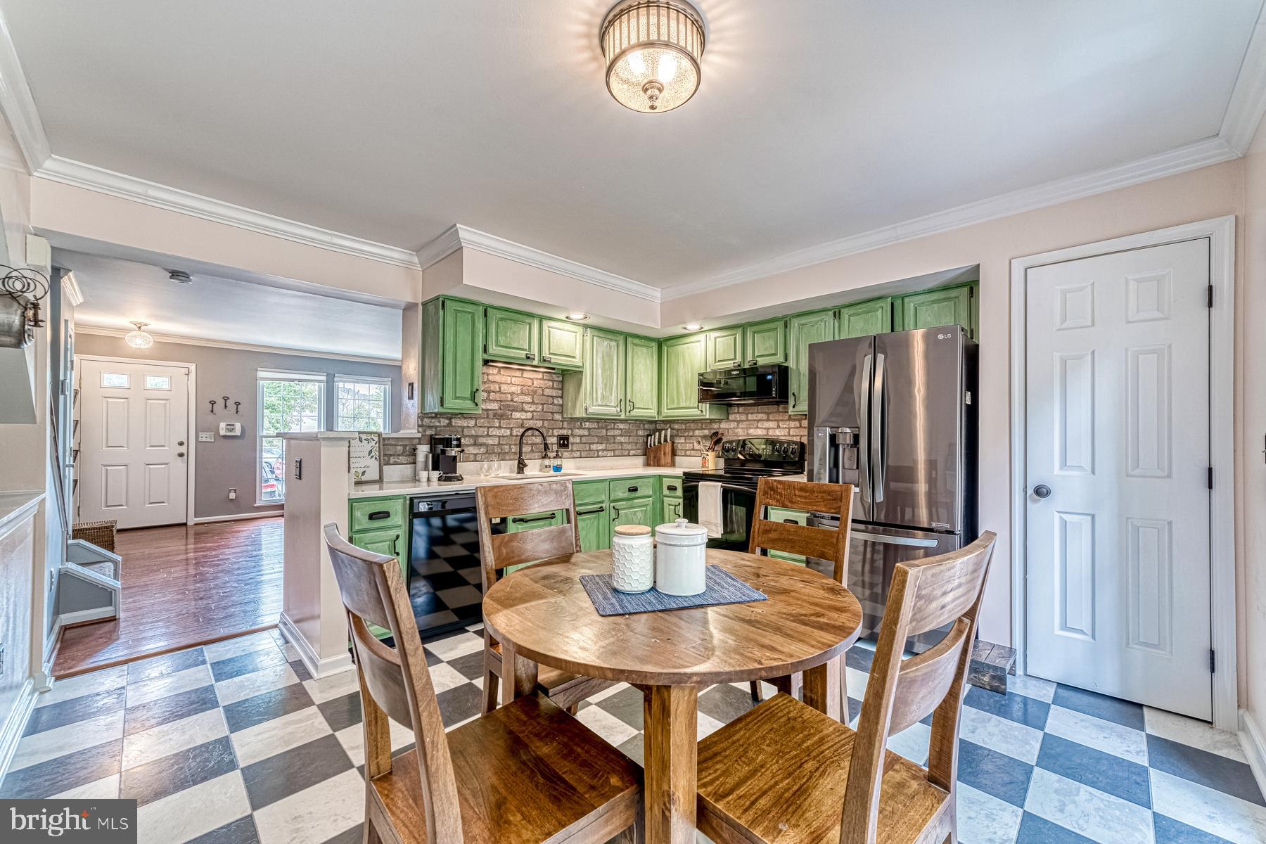 WELLINGTON/CLOVERHILL - Residential