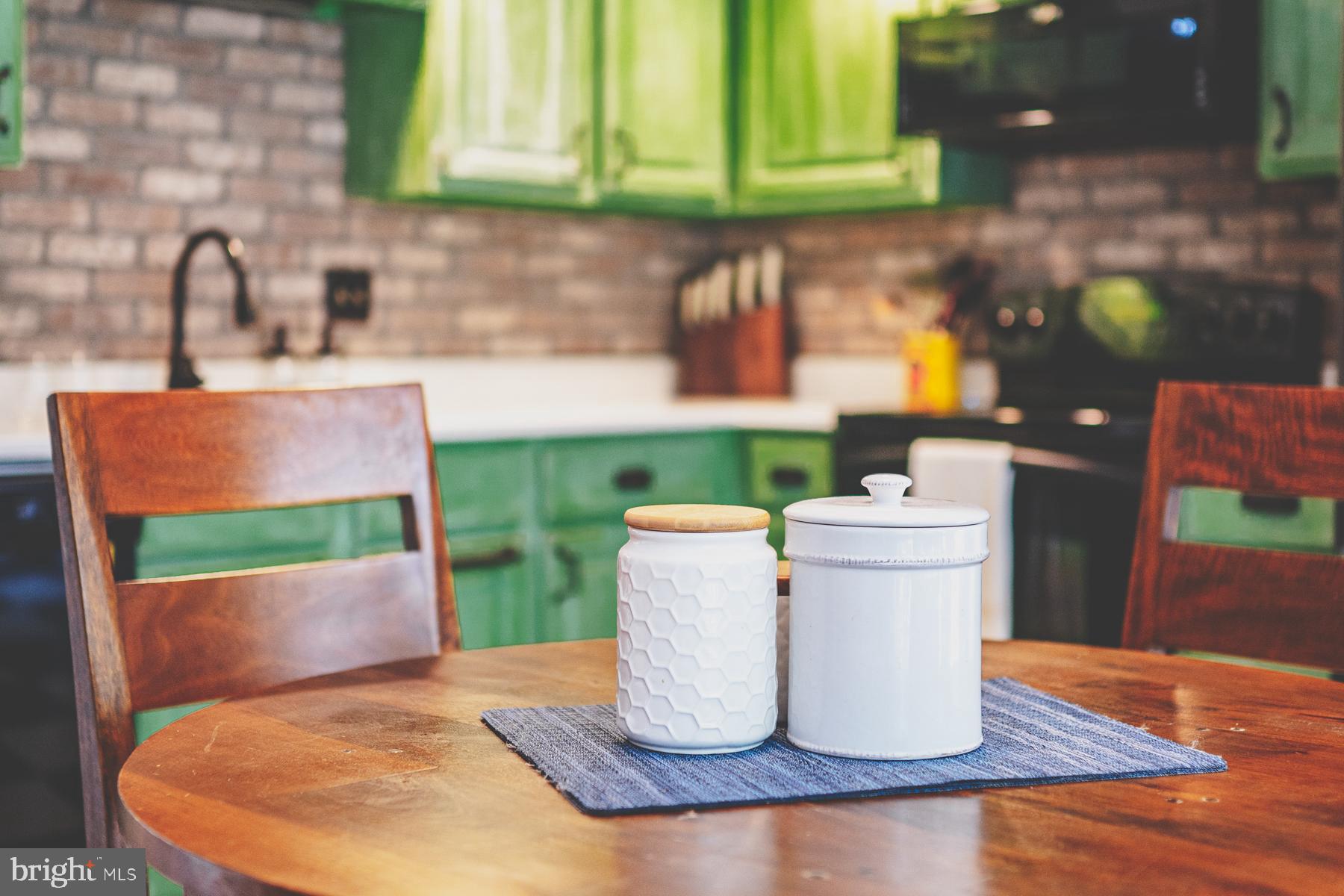 WELLINGTON/CLOVERHILL - Residential