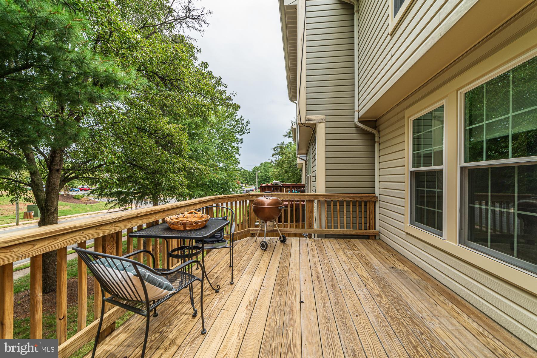 WELLINGTON/CLOVERHILL - Residential