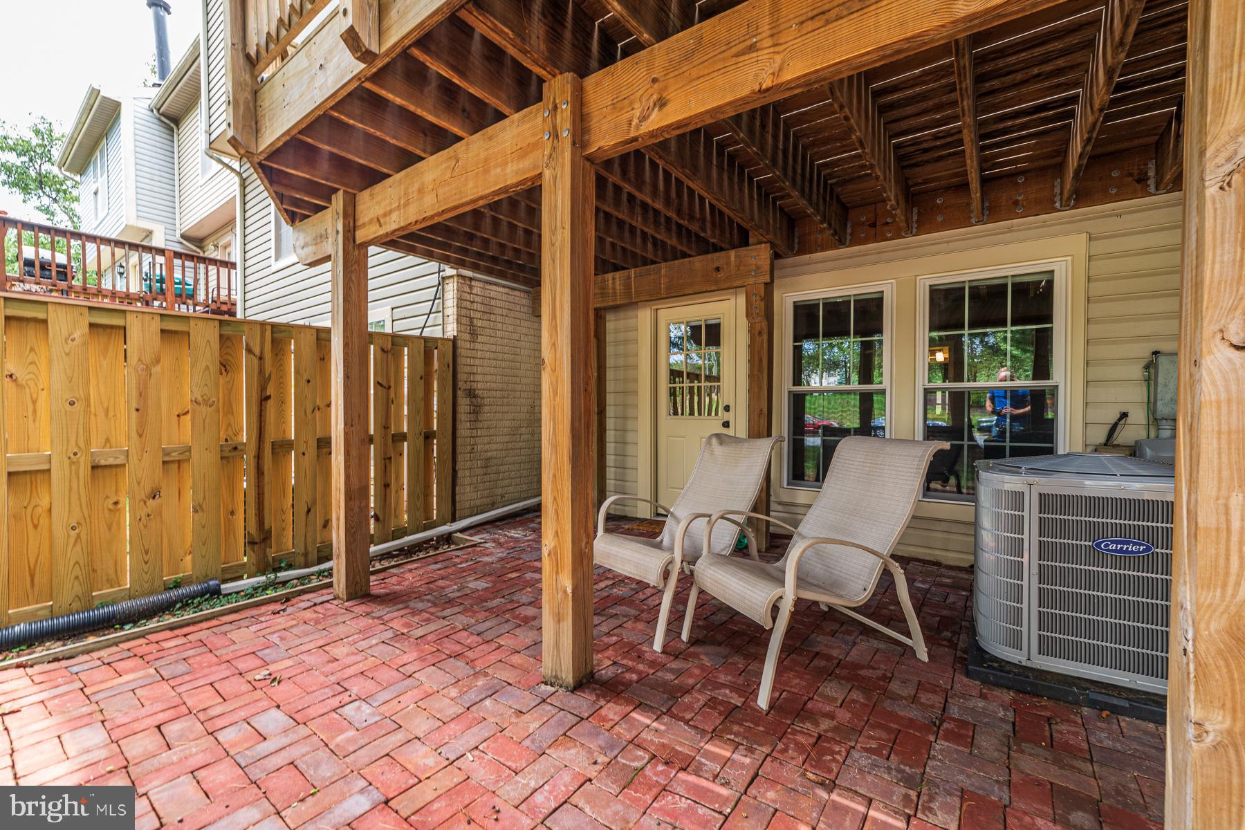 WELLINGTON/CLOVERHILL - Residential