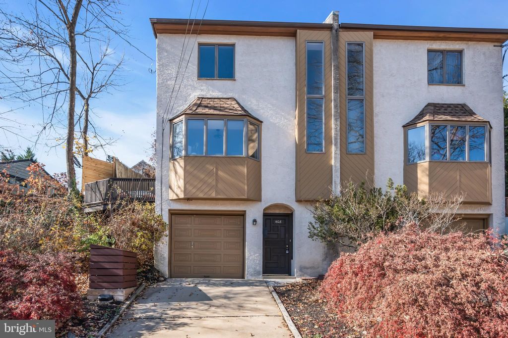 Photo of 408 S Olive Street, MEDIA, PA 19063 (MLS # PADE2104530)