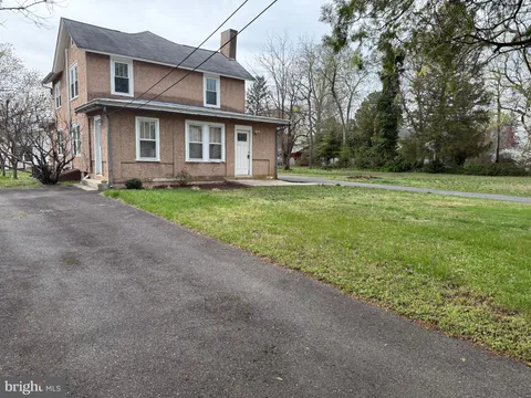 MLS: NJCB2029360