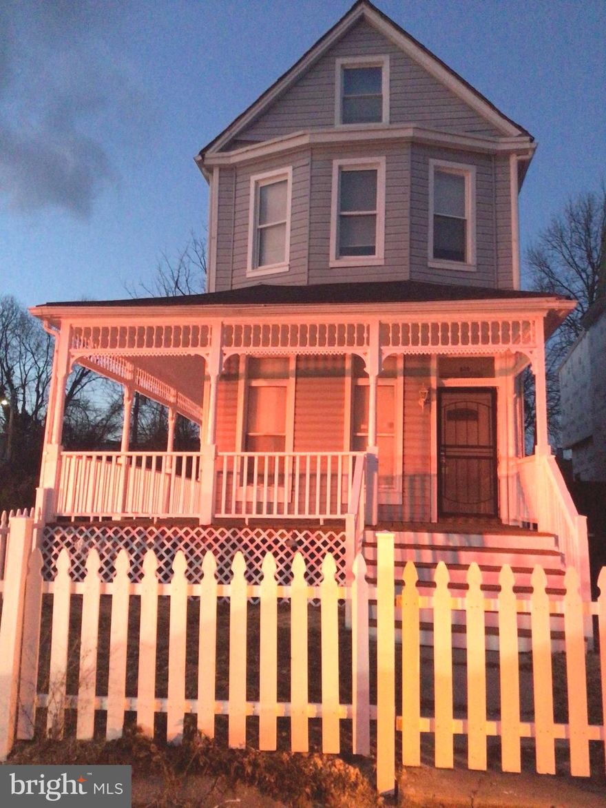 Pictures should be available 2/20. 
Well renovated single family home. Entry level features high ceilings living room, dining room, kitchen and half bath.  Three bedrooms and full bath on second level. Two additional bedrooms on the third level. Exterior features a covered front porch and side porch as well as private back yard.  Owner is accepting housing vouchers.