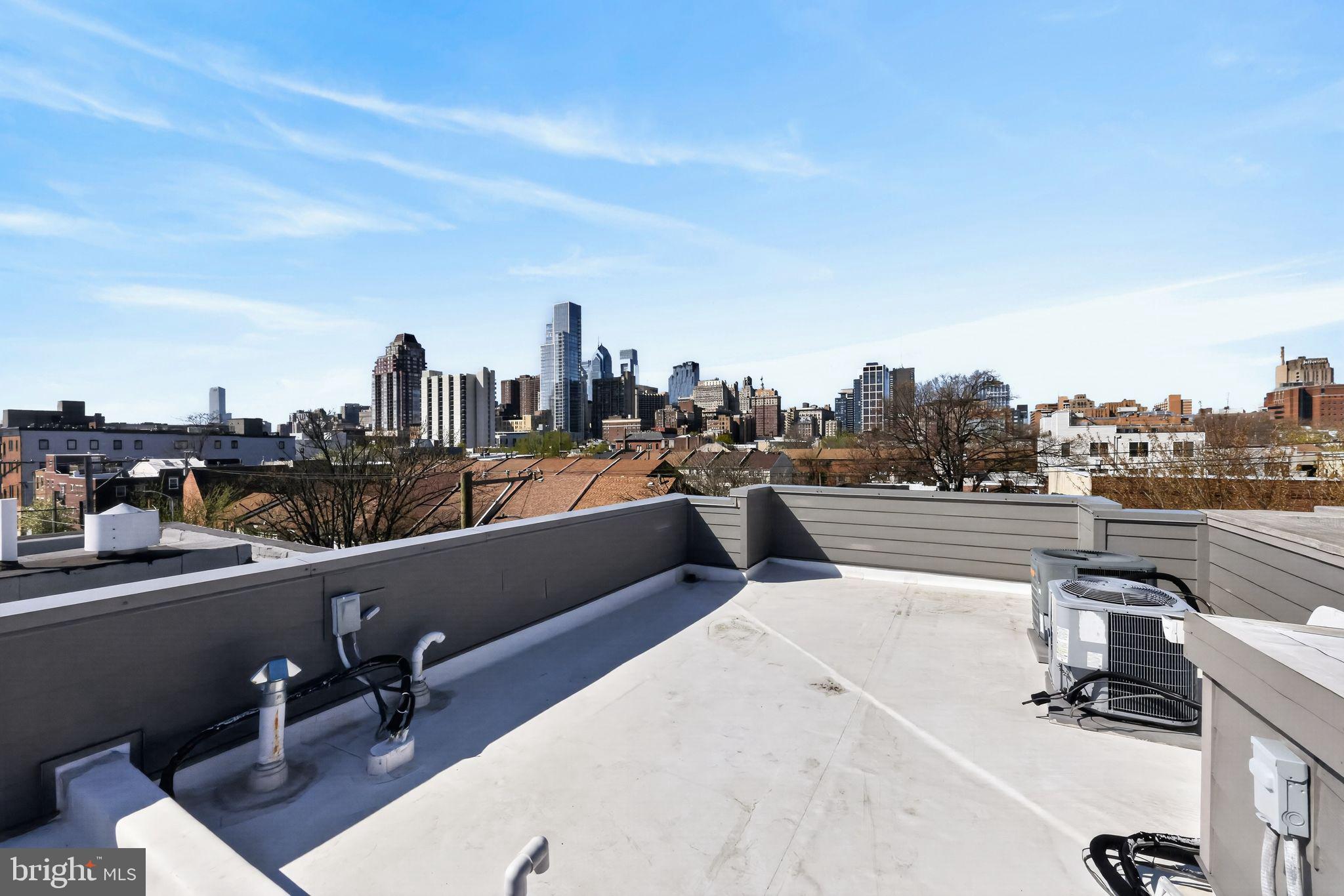 BELLA VISTA - Residential